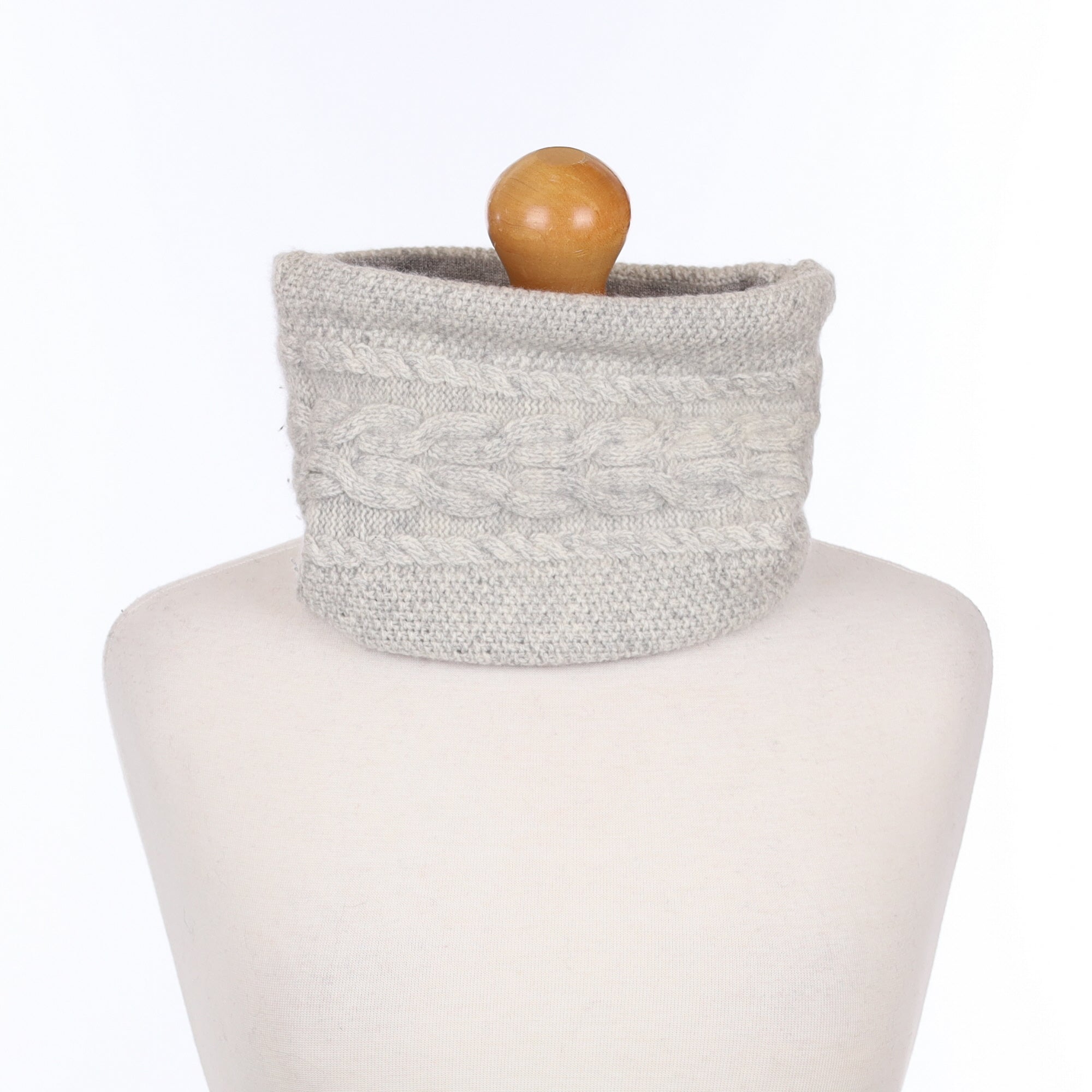 Two Toned Grey Cable Neck Warmer