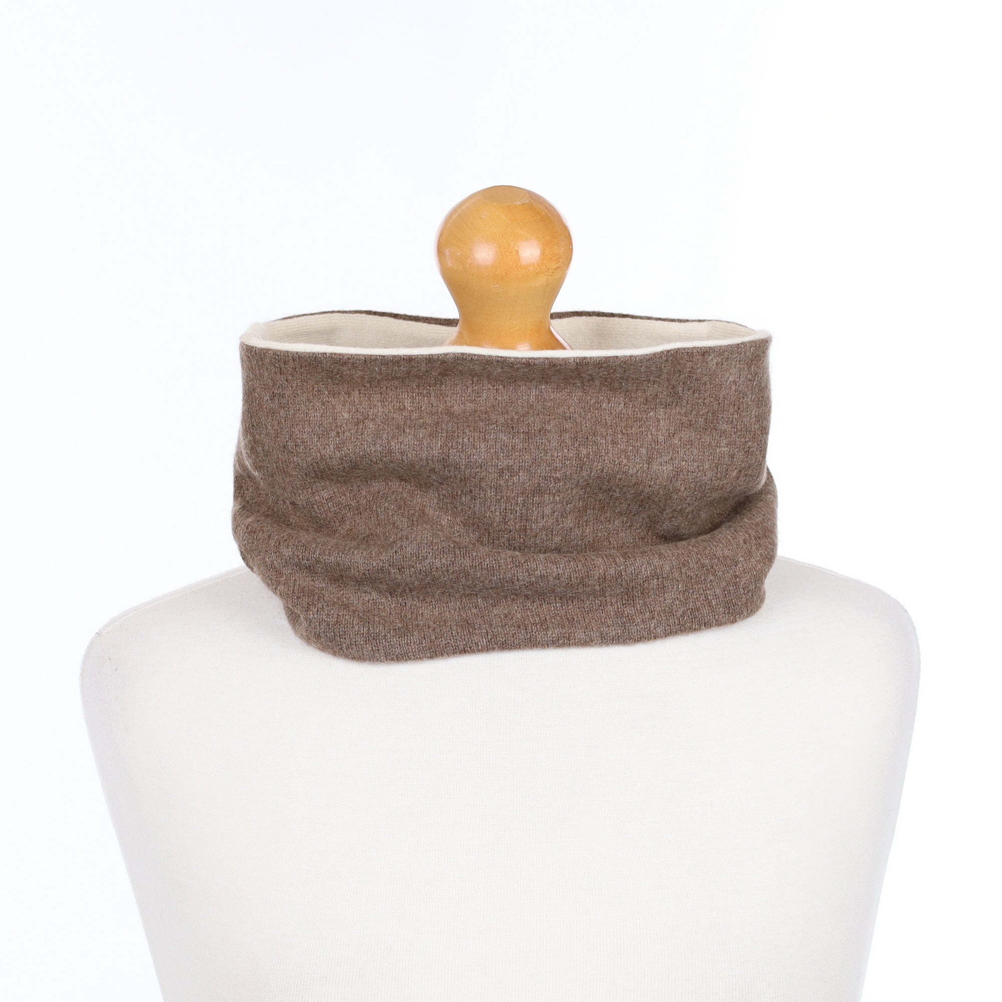 Men’s Latte and Cream Neck Warmer