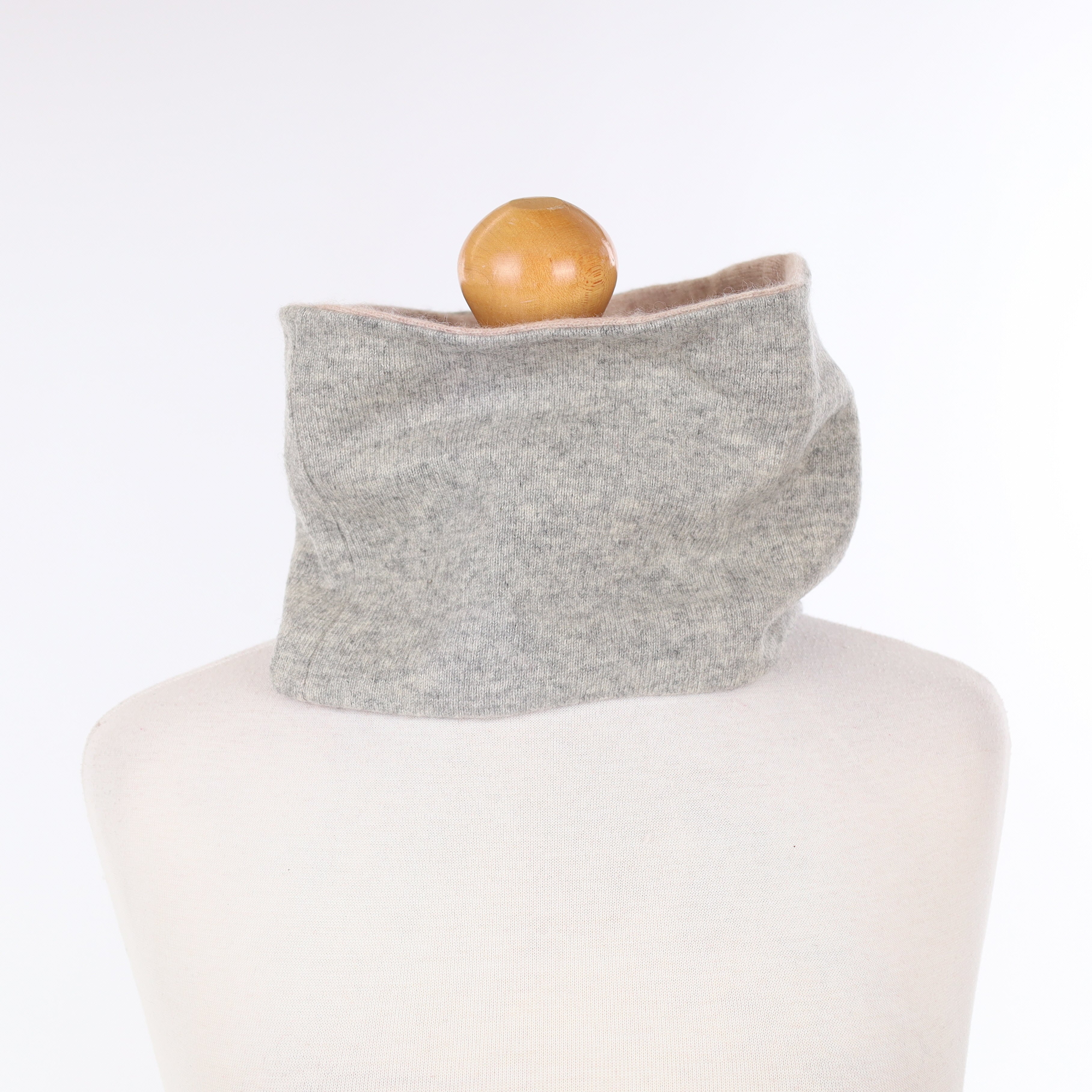Men’s Pale Grey and Beige Neck Warmer