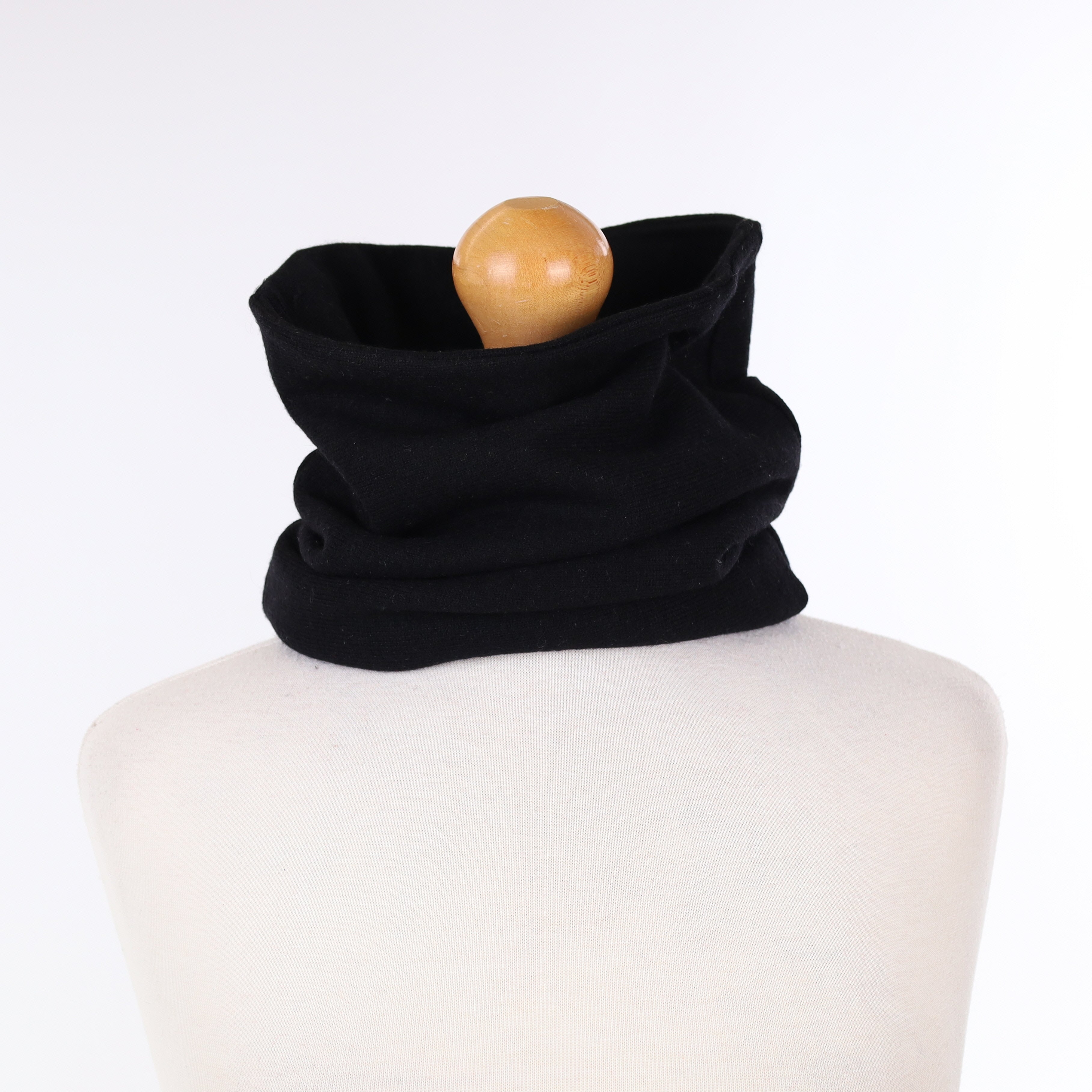 Men’s Black Luxury Double Layered Snood