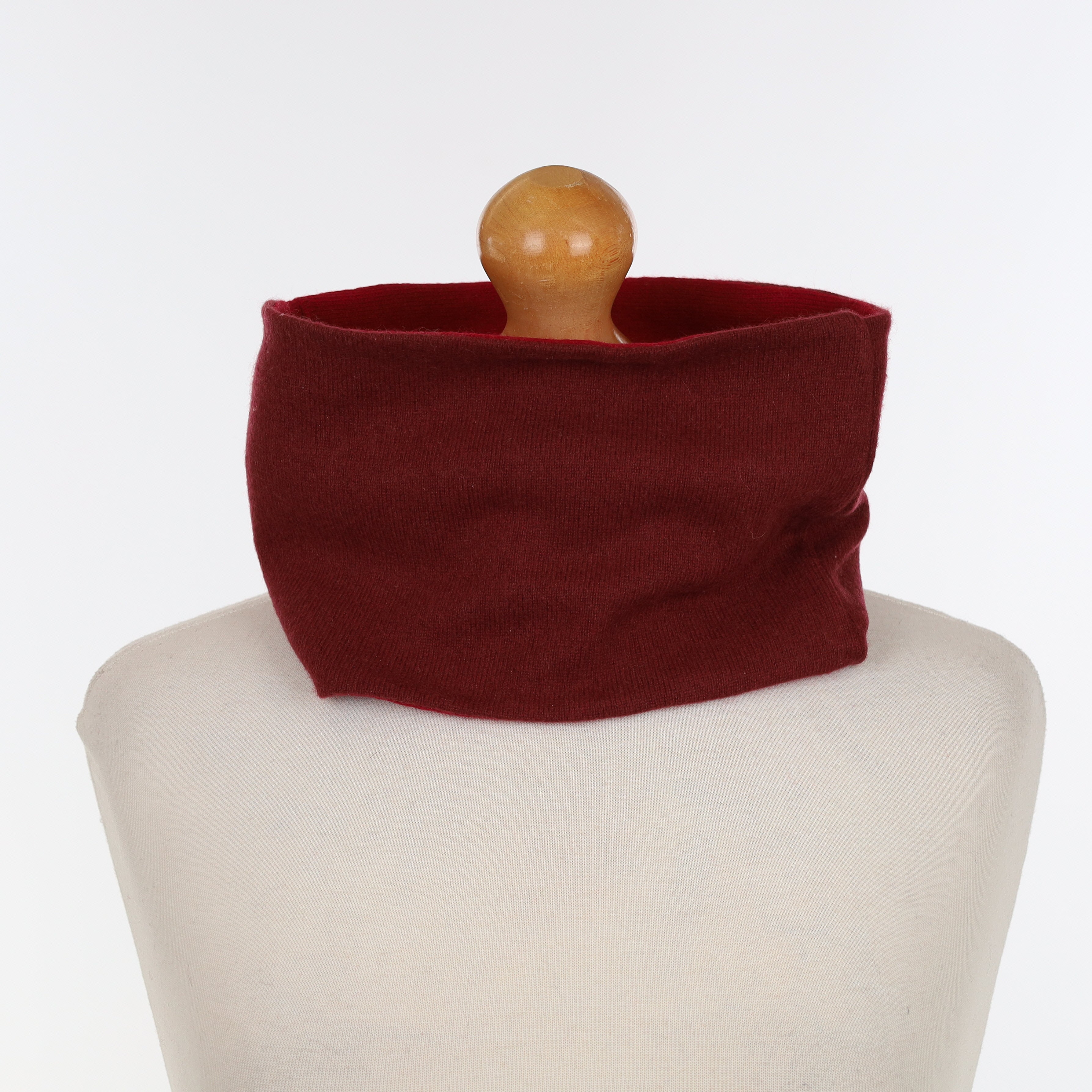 Men’s Red and Claret Neck Warmer