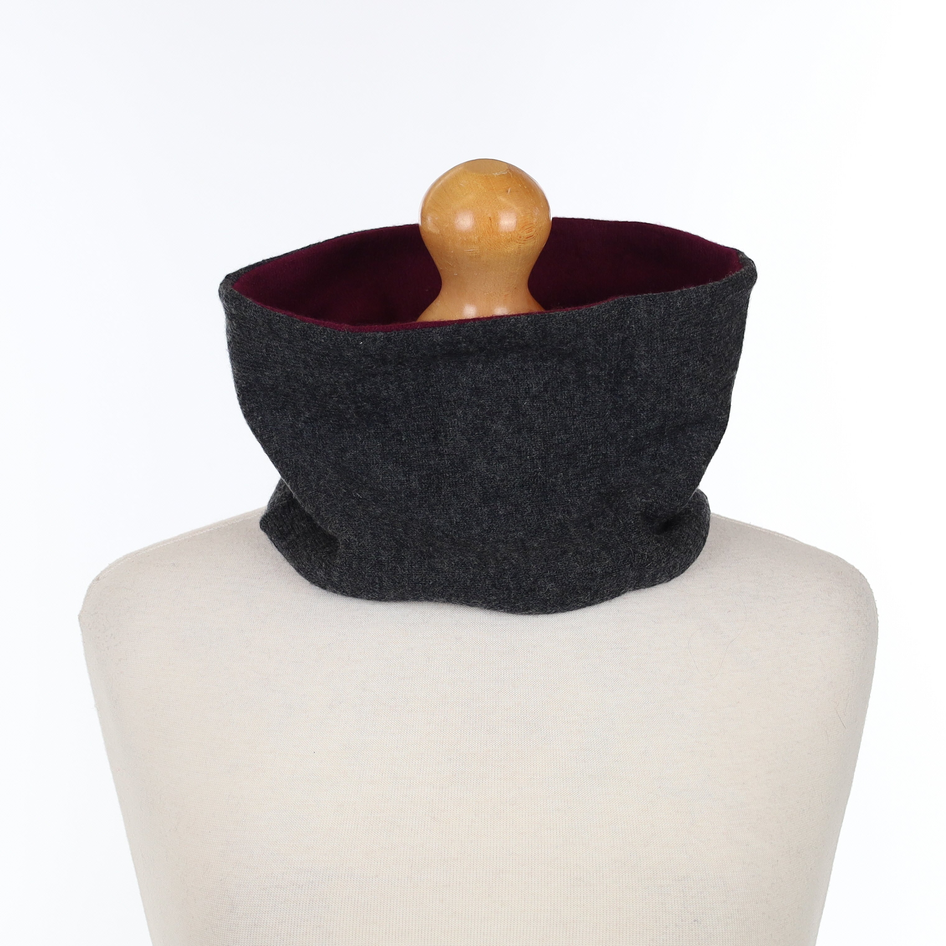 Men’s Slate Grey and Burgundy Red Cashmere Neck Warmer