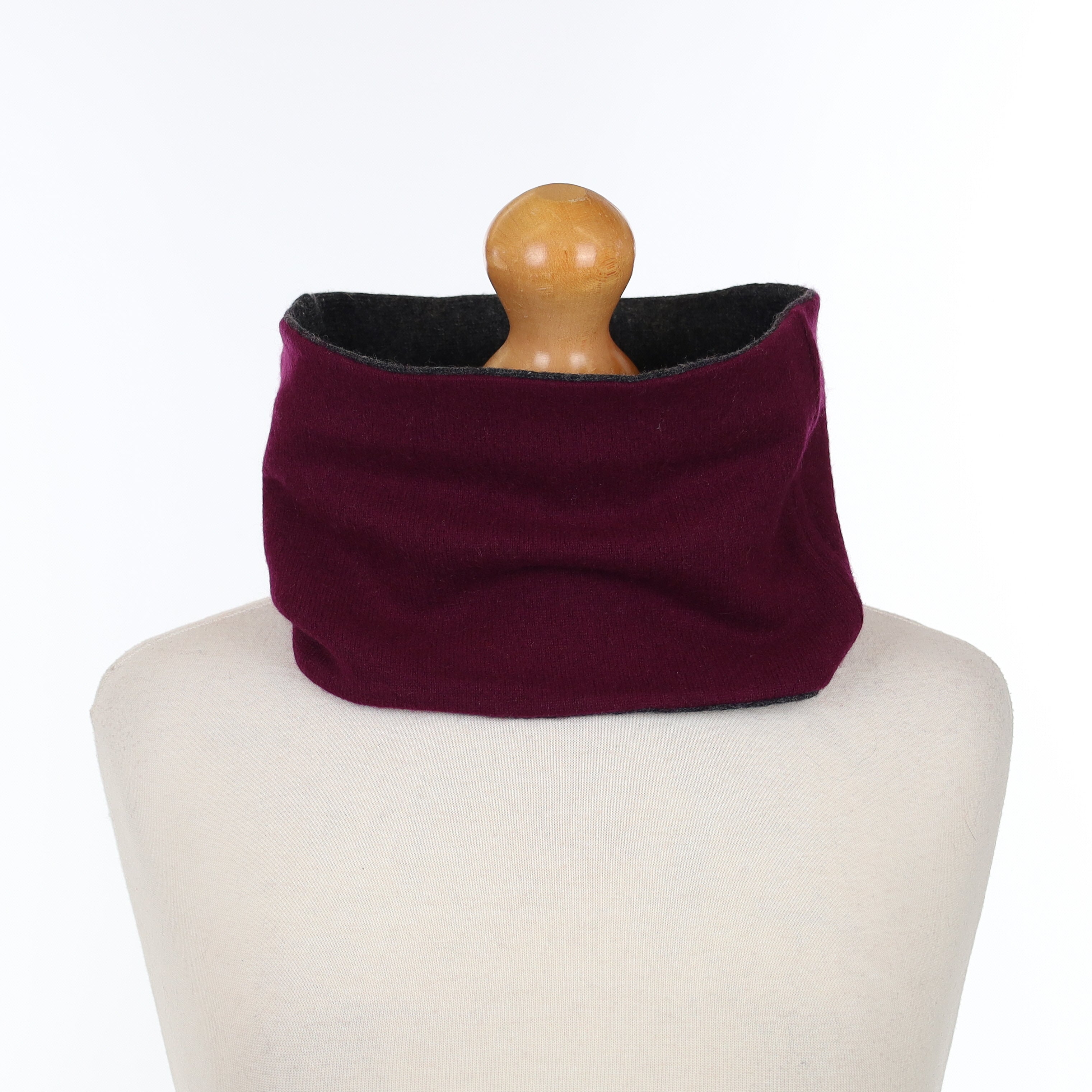 Men’s Slate Grey and Burgundy Red Cashmere Neck Warmer
