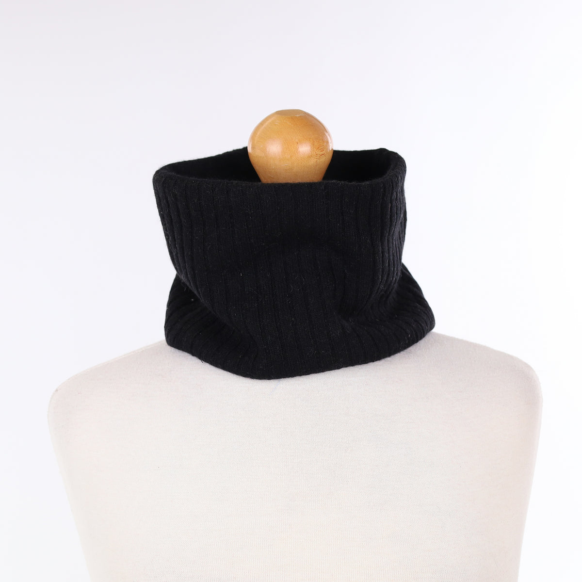Black Ribbed Neck Warmer