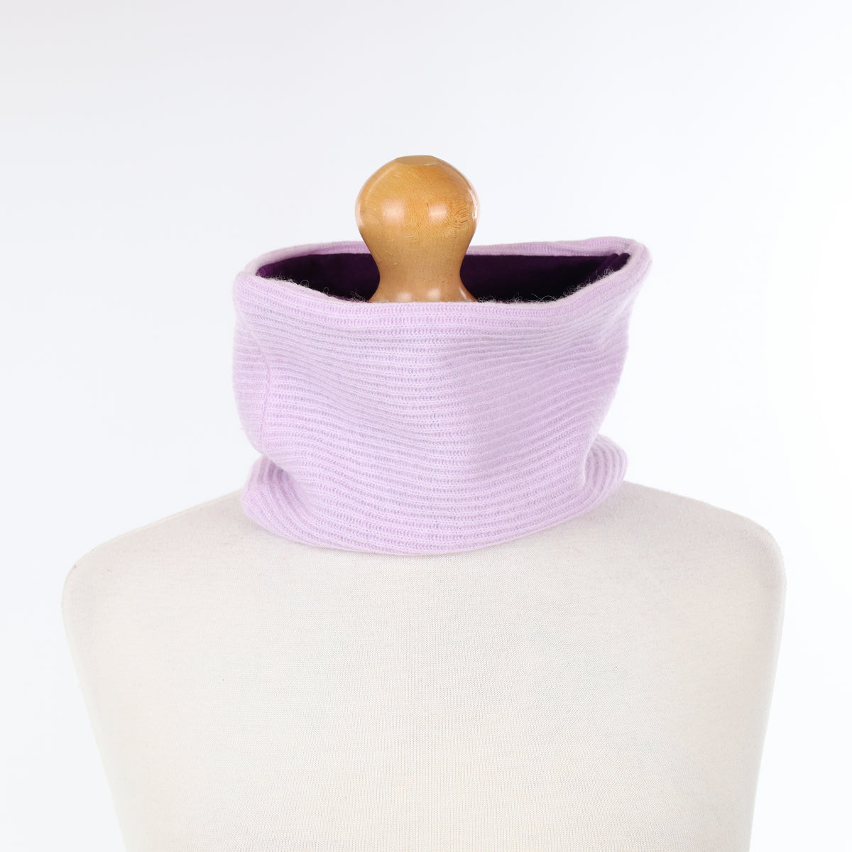 Lilac and Deep Purple Ribbed Neck Warmer