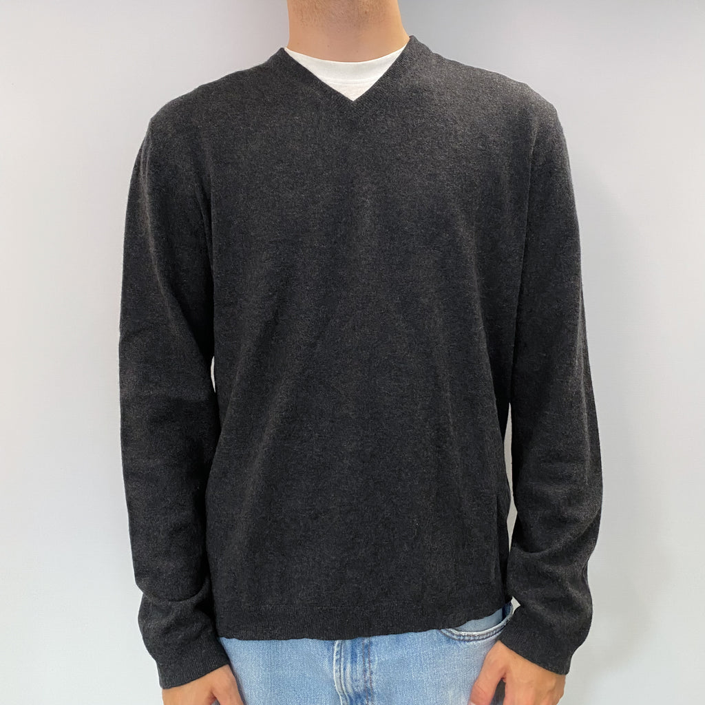 Men's Charcoal Grey Cashmere V Neck Jumper Large