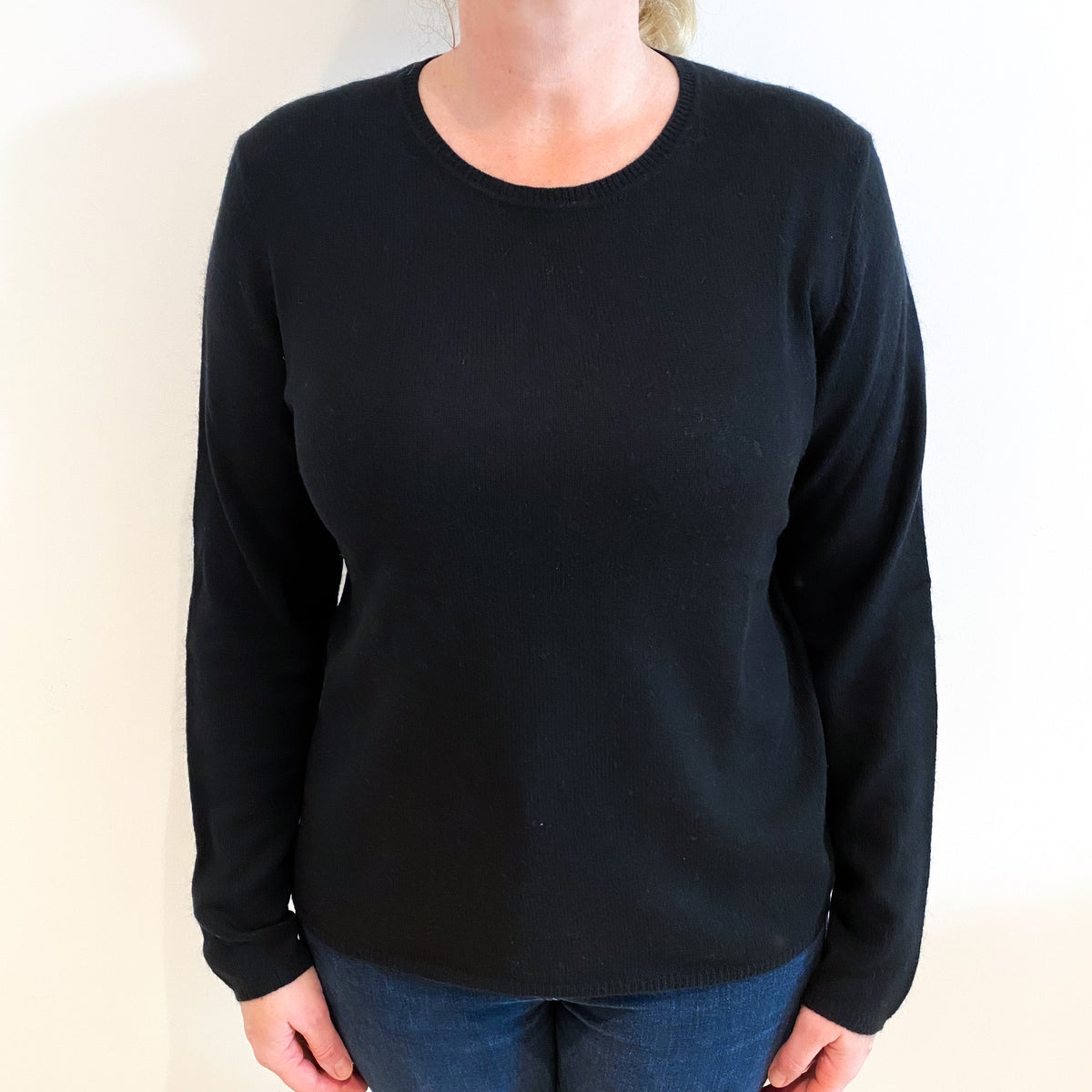Black Cashmere Crew Neck Jumper Large