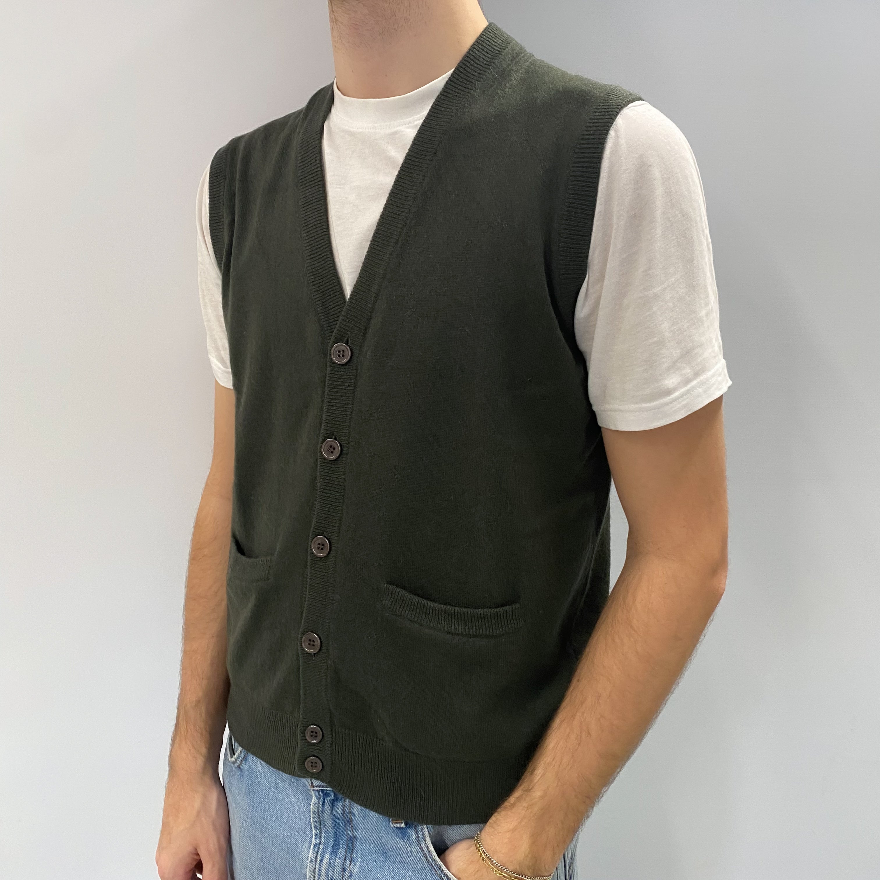 Men's Deep Khaki Green Cashmere Sleeveless Cardigan with Pockets Medium