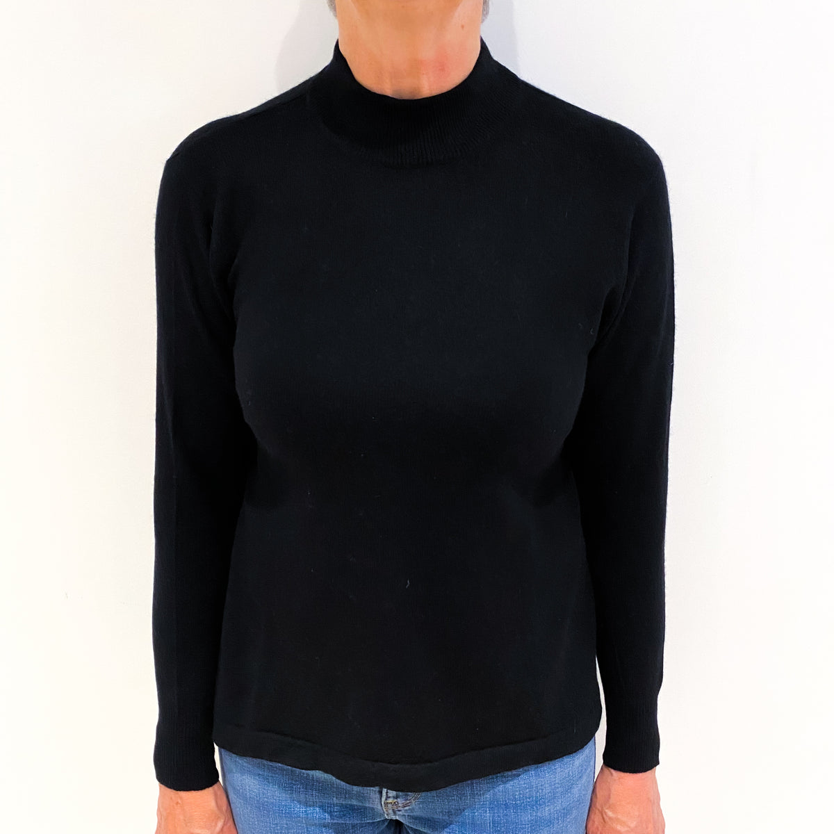 Black Cashmere Turtle Neck Jumper Medium