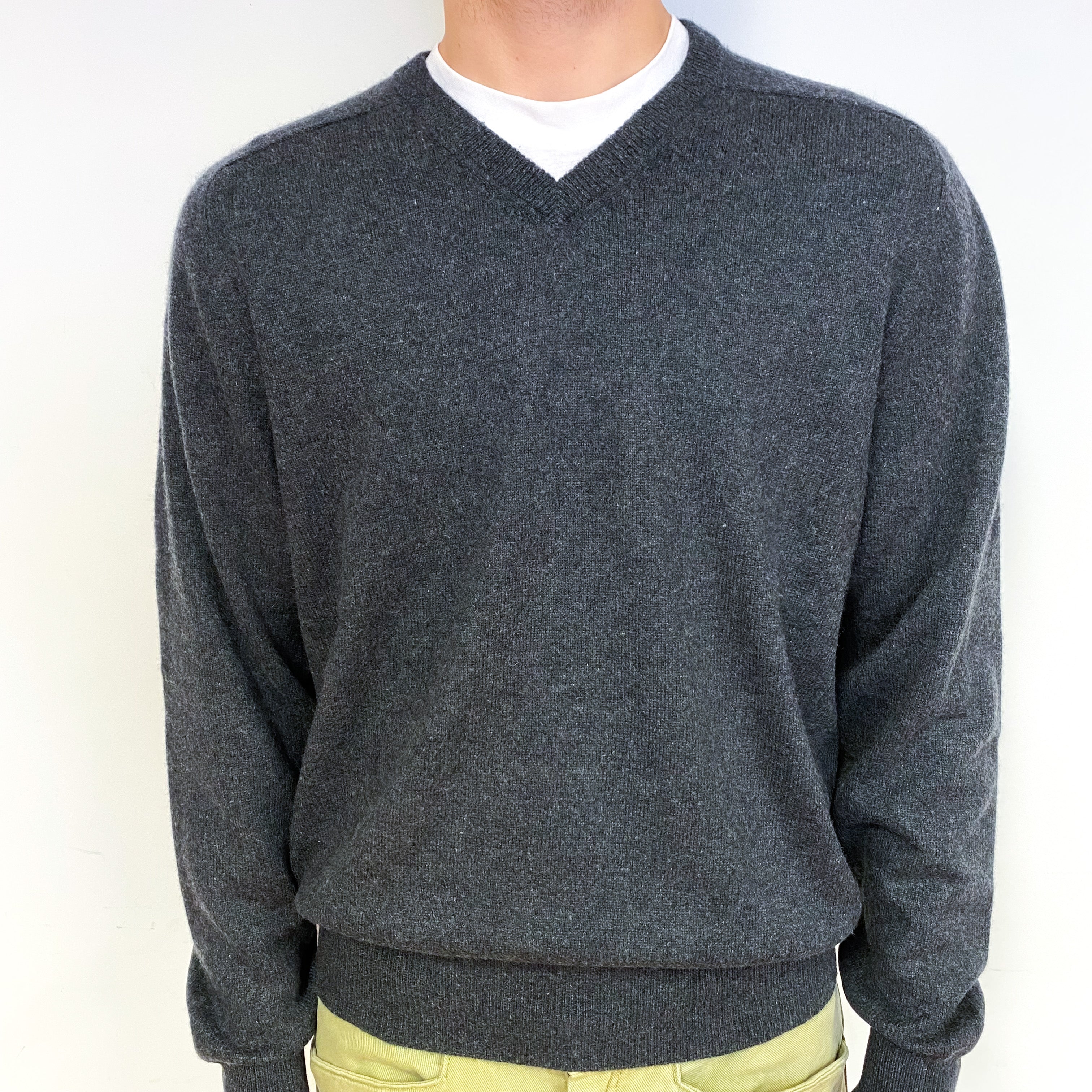 Men's Slate Grey Cashmere V-Neck Jumper Large