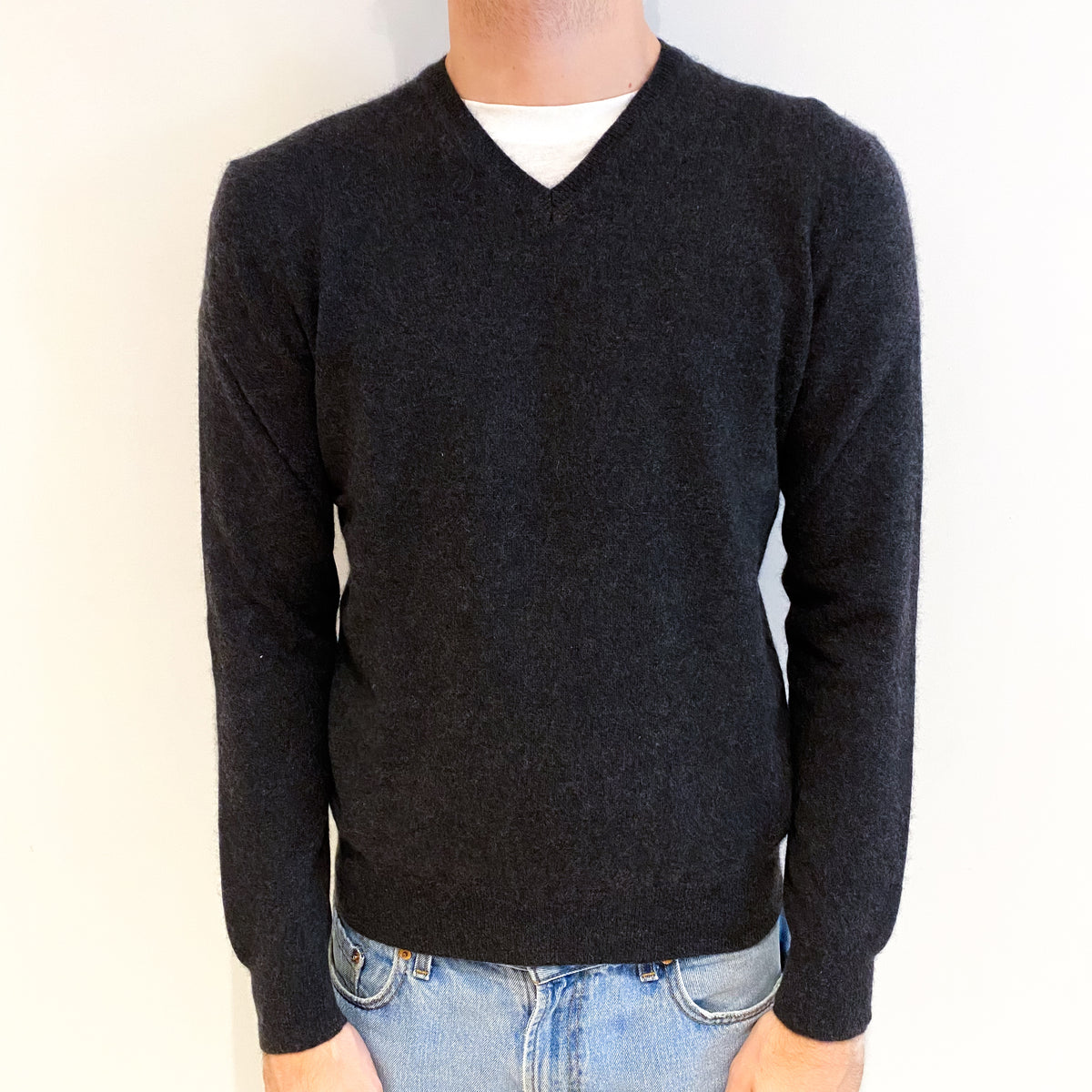 Men's Charcoal Grey Cashmere V Neck Jumper Medium