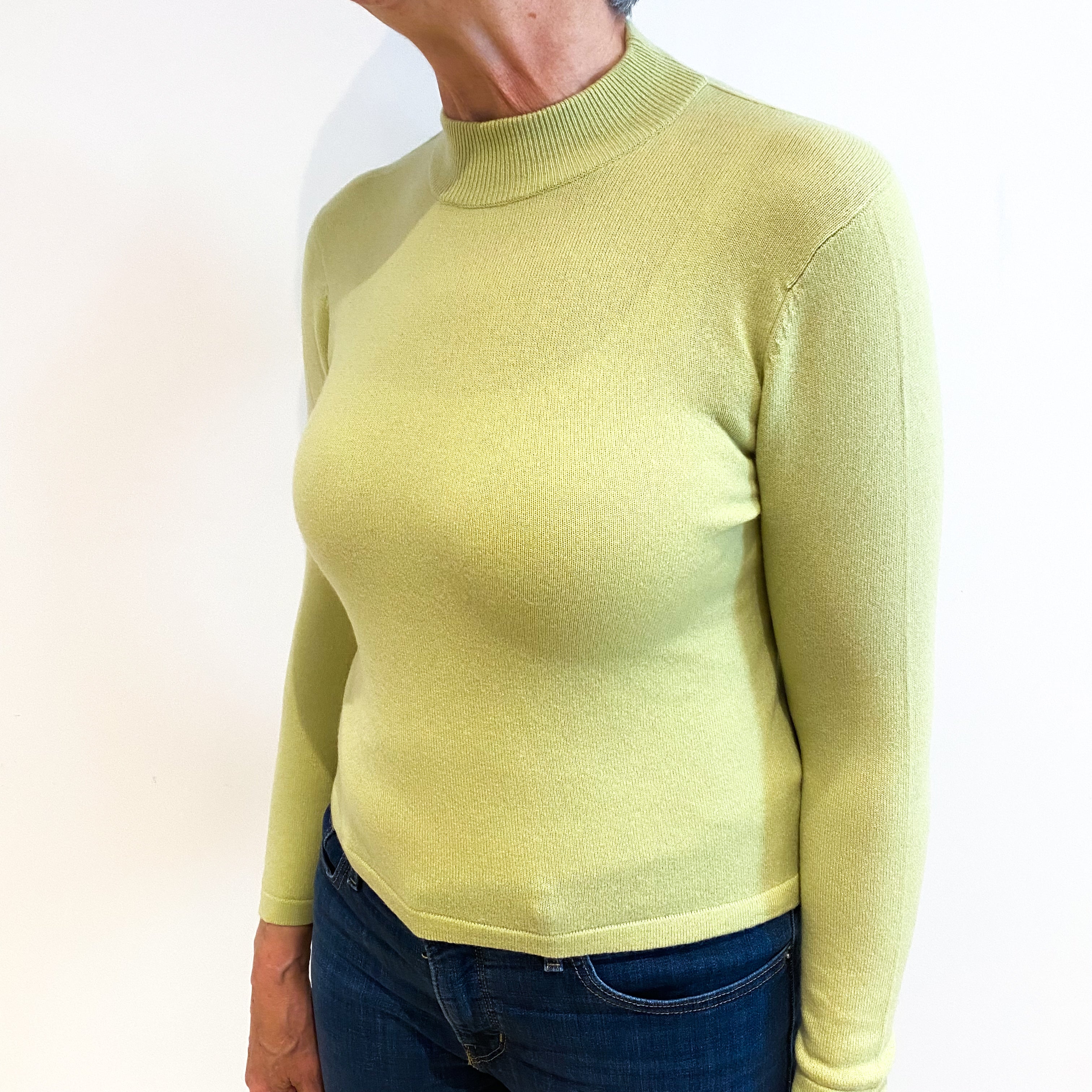 Pistachio Green Cashmere Turtle Neck Jumper Medium