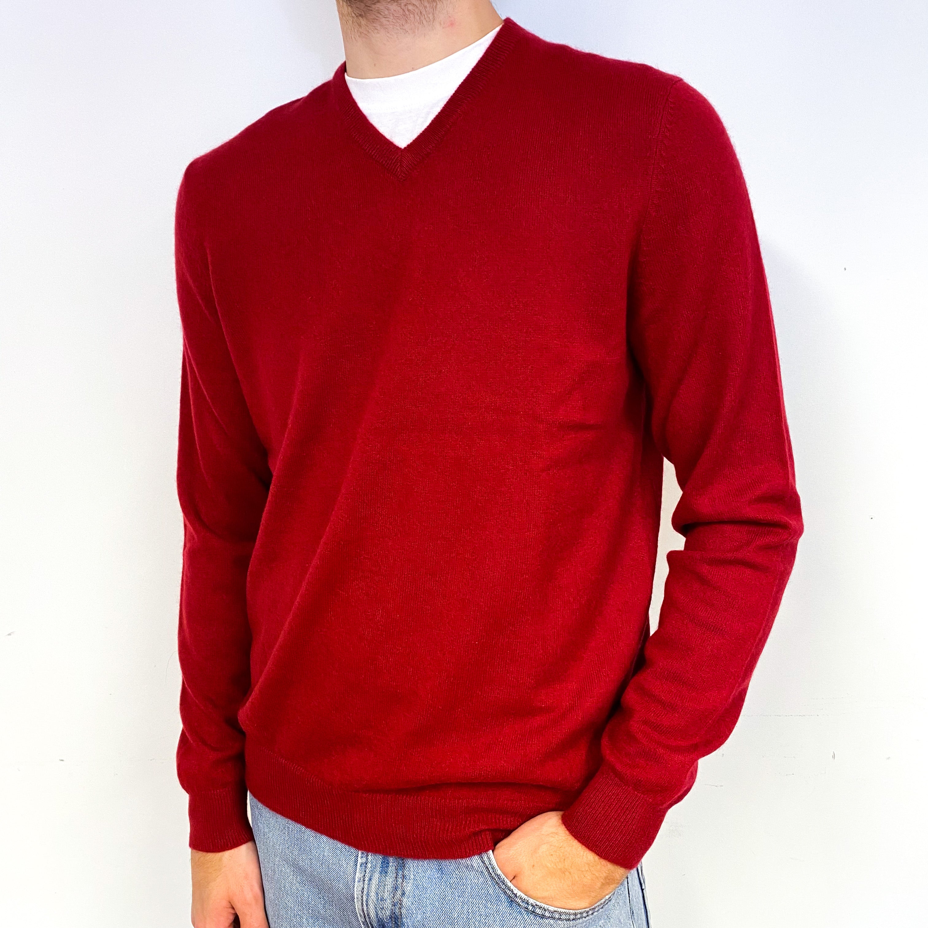 Men's Crimson Red Cashmere V-Neck Jumper Medium