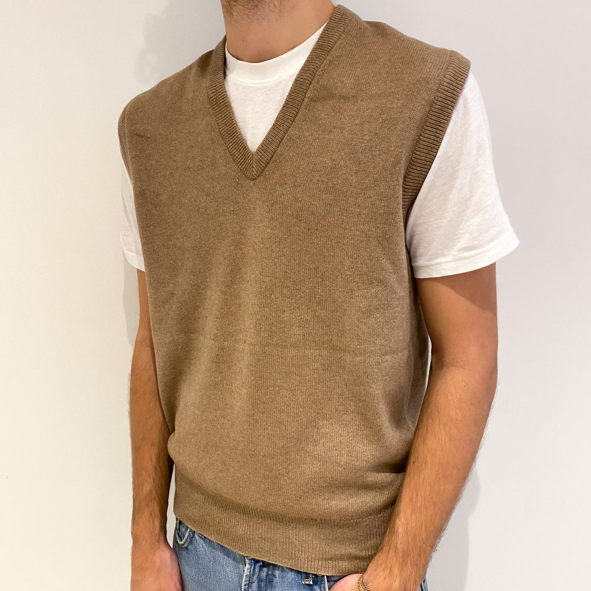 Men's Jaeger Camel Beige Cashmere V Neck Tank Top Large