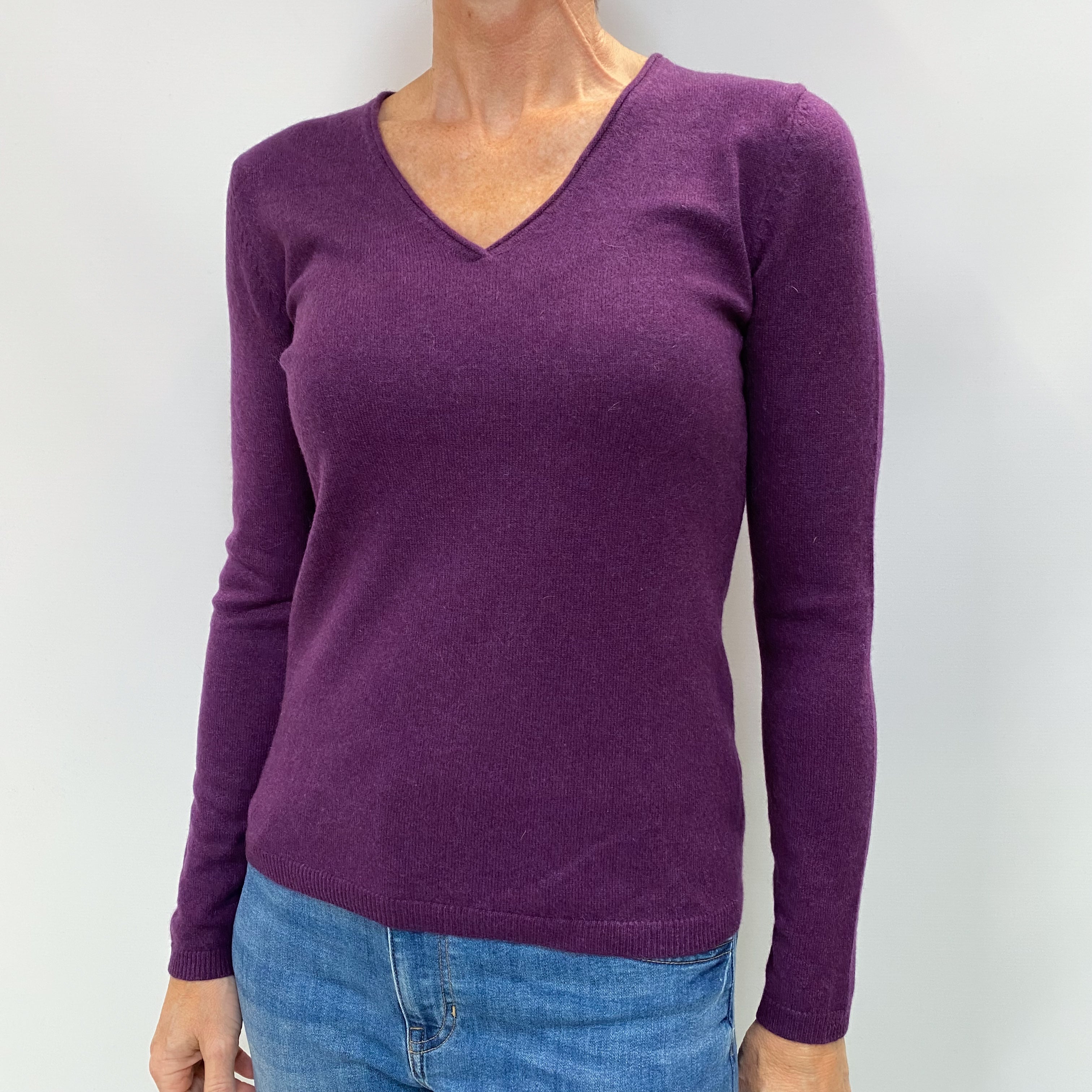 Iris Purple Cashmere V Neck Jumper Small