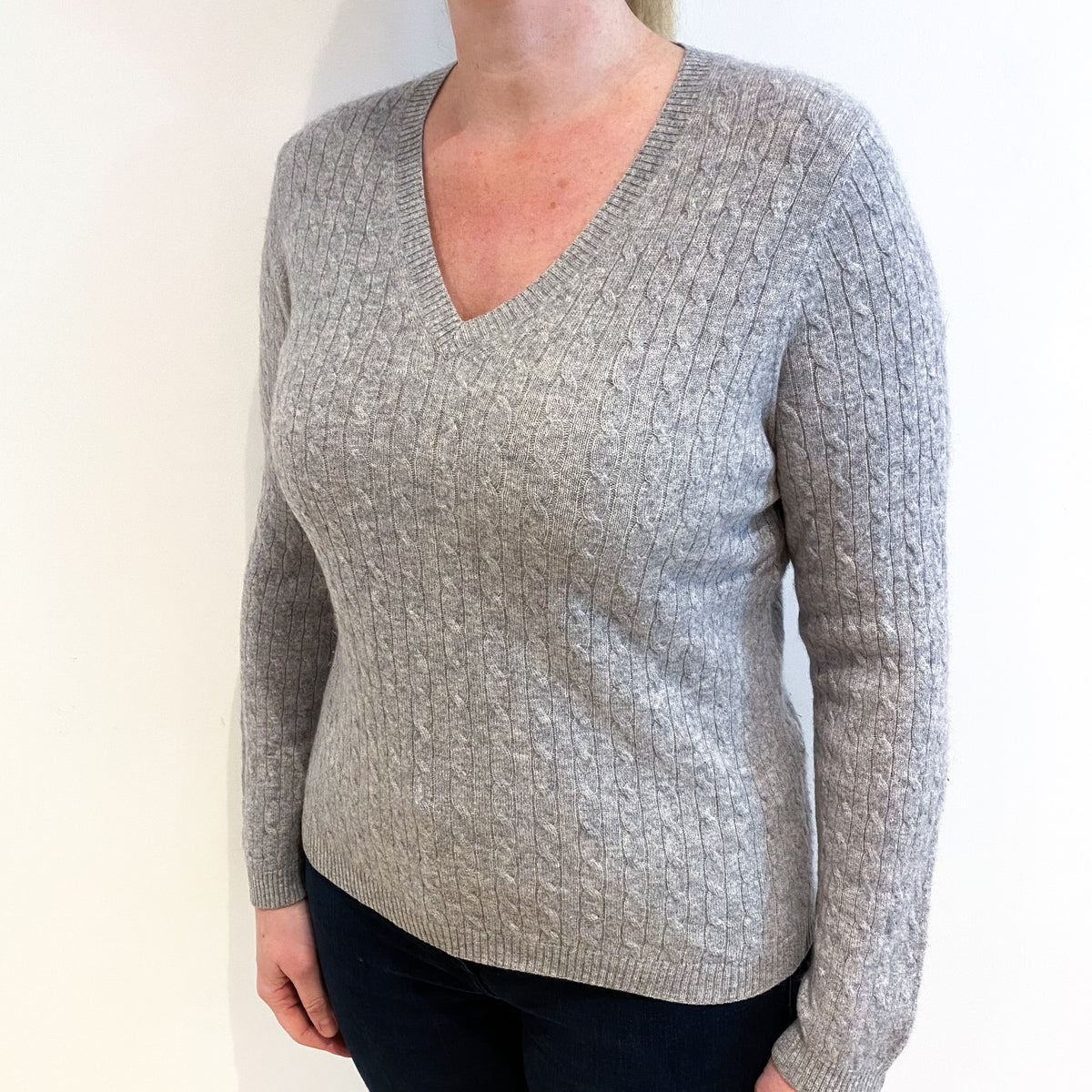 Smoke Grey Cable Cashmere V Neck Jumper Large