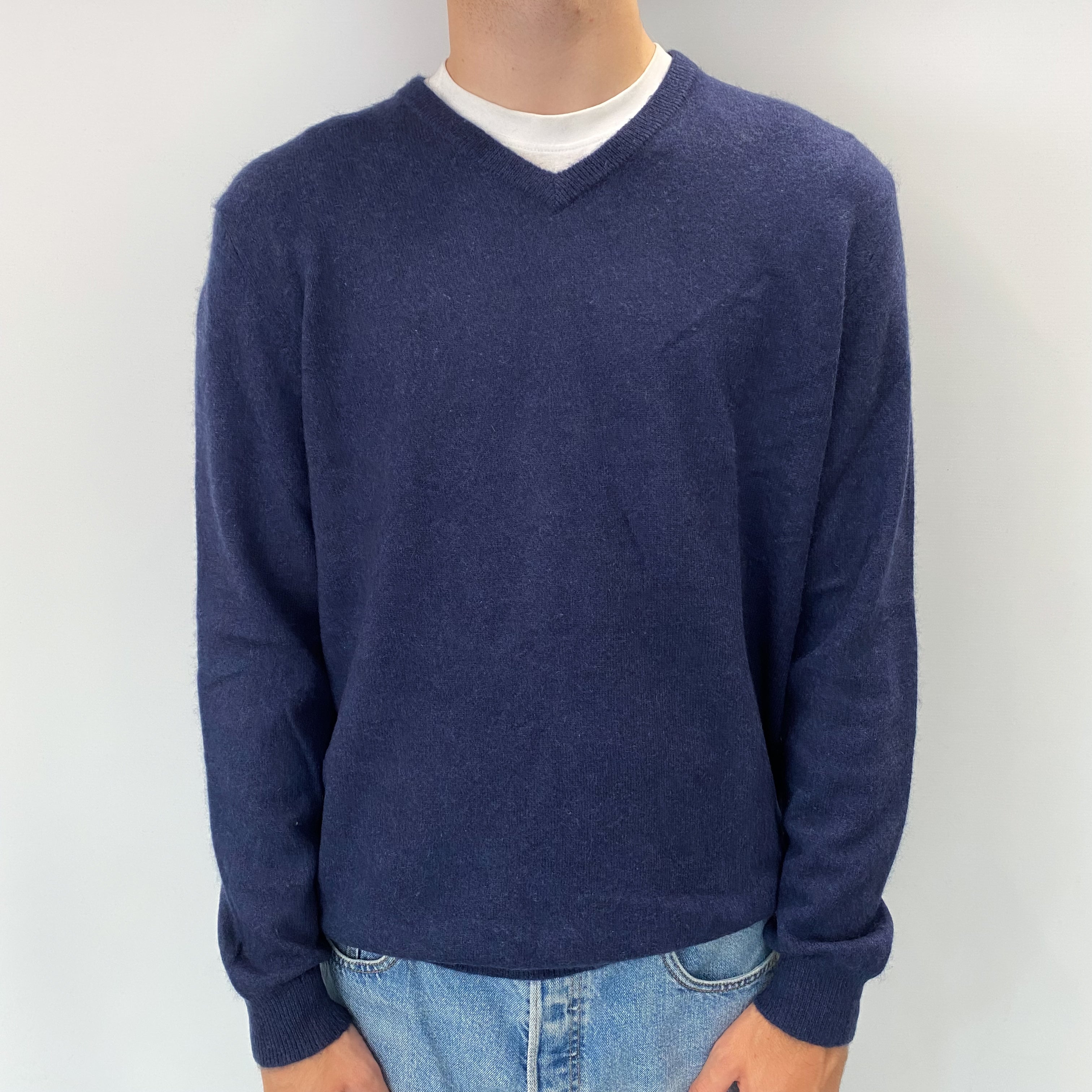 Men's Dark Denim Blue Cashmere V Neck Jumper Large