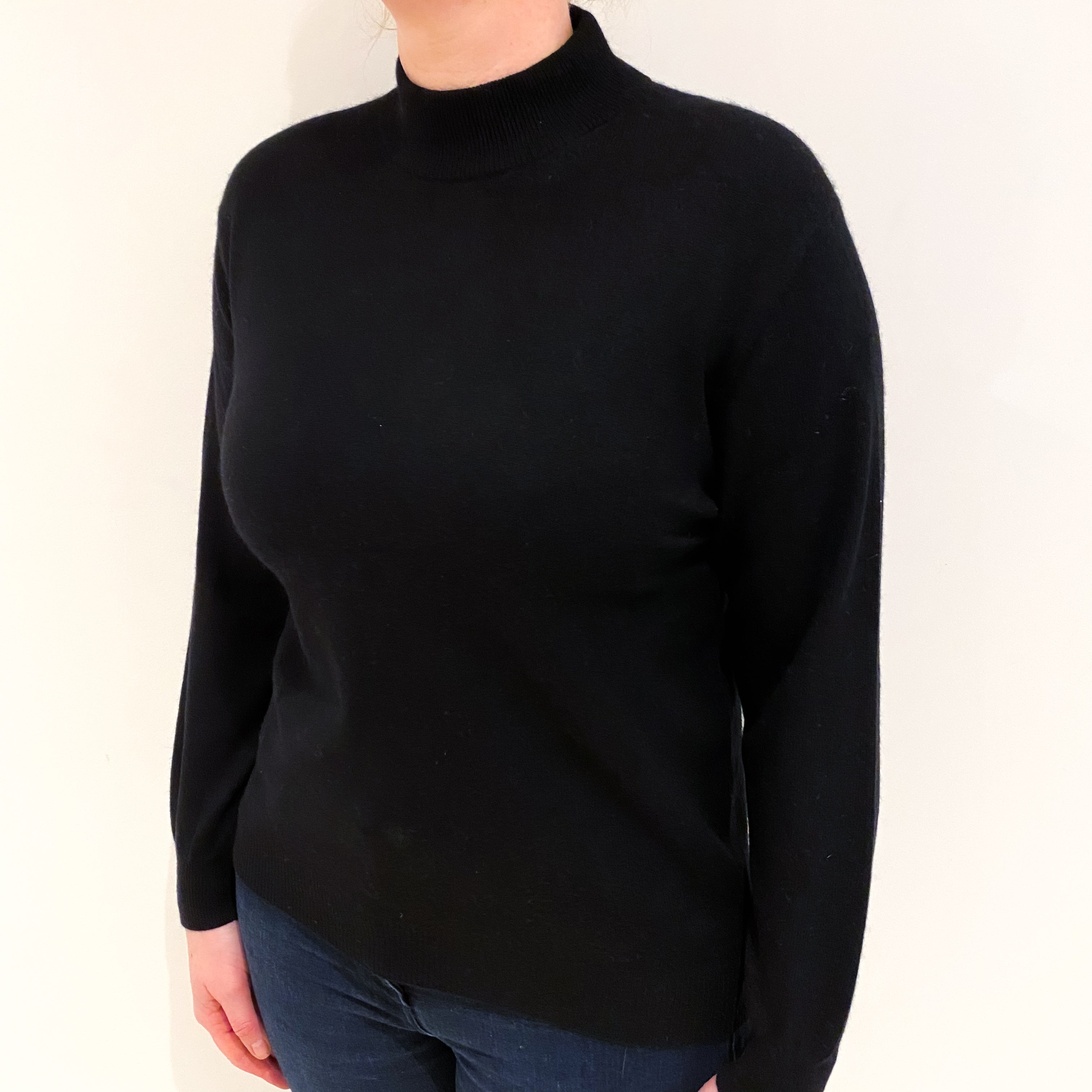 Black Cashmere Turtle Neck Jumper Large