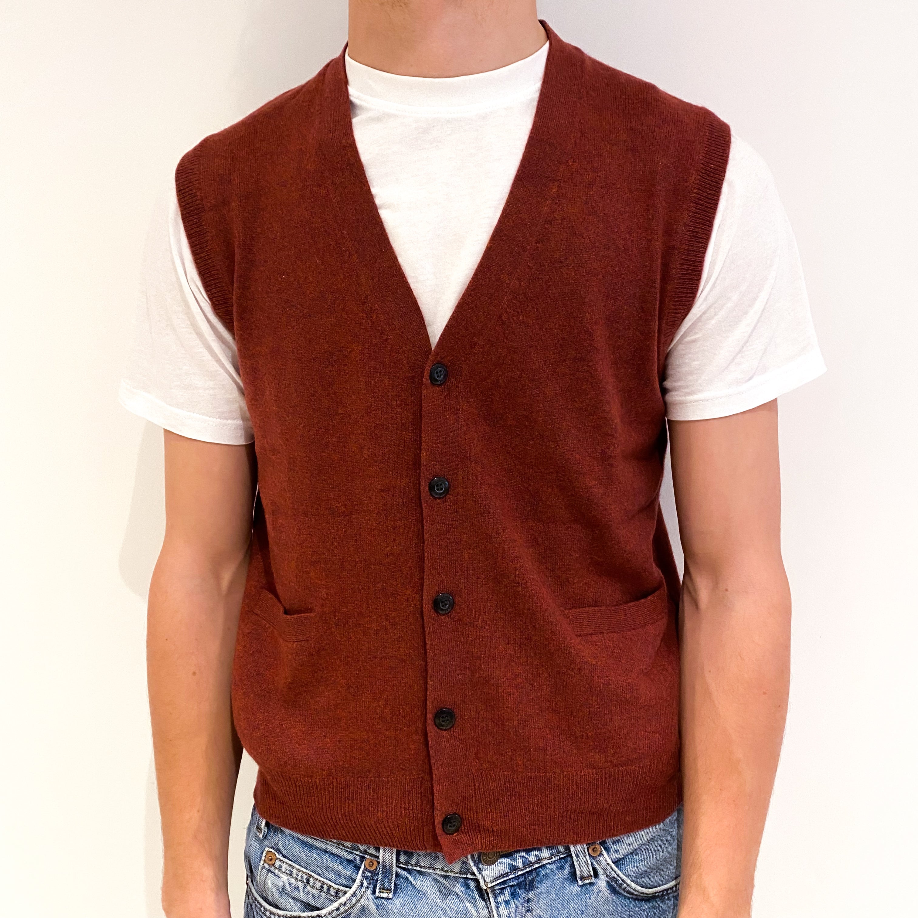 Men's Rust Red Cashmere Sleeveless V-Neck Cardigan Medium