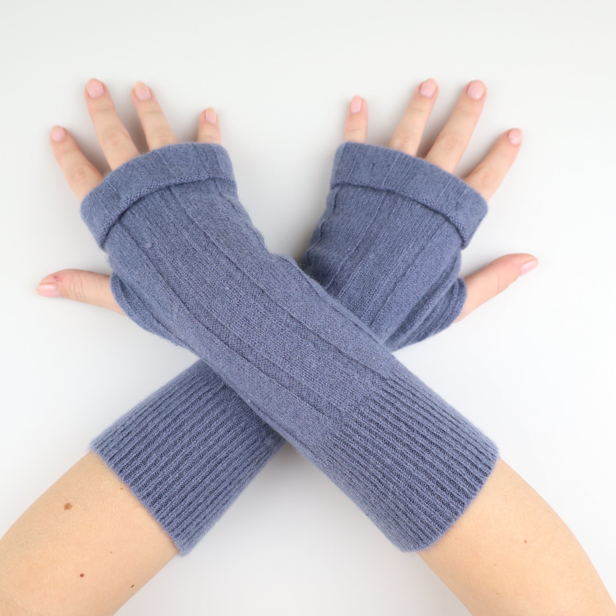 Clay Blue Ribbed Fingerless Gloves