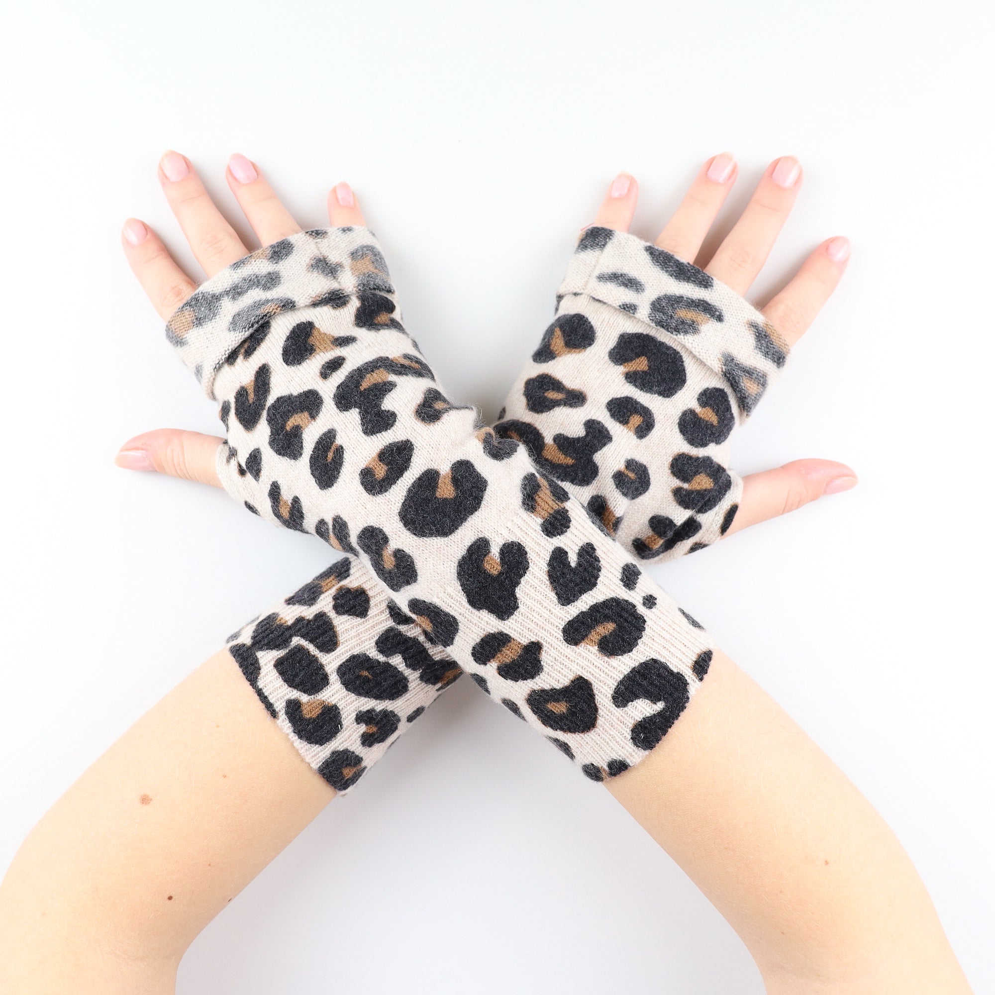 Cream Animal Print Fingerless Gloves