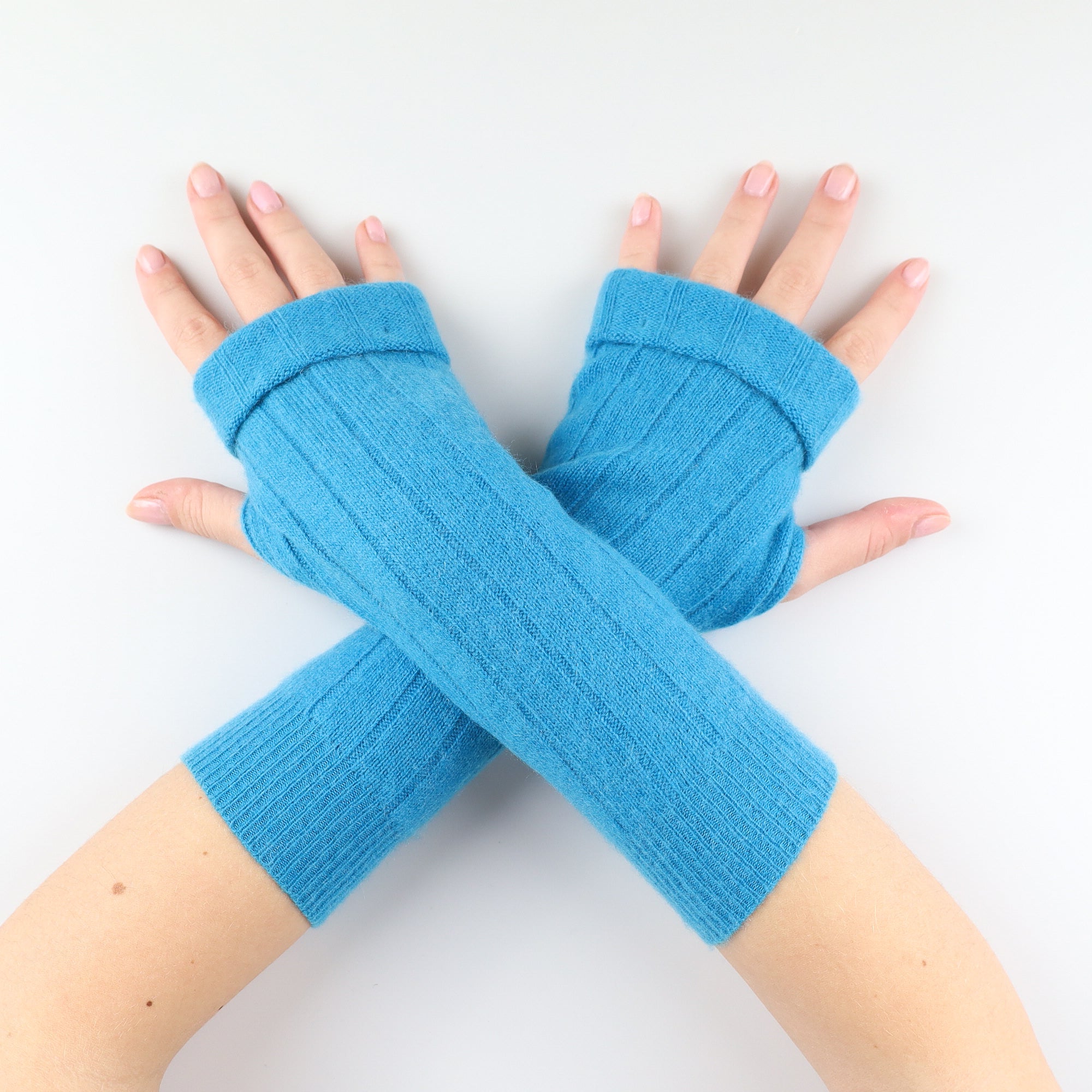 Ocean Blue Ribbed Fingerless Gloves