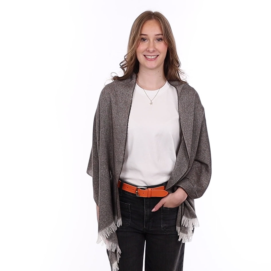 Brand New Scottish Bitter Chocolate & Ivory Luxury Woven Cashmere Mini Wrap