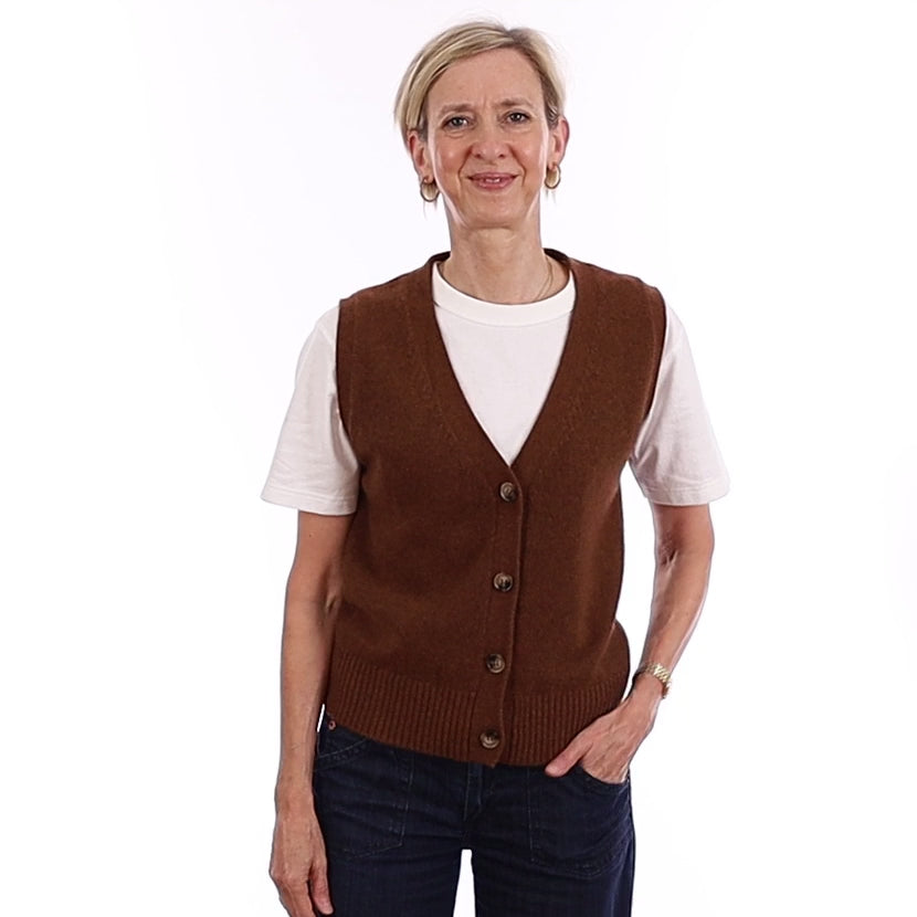 Brand New Chestnut Brown Luxury Cashmere V Neck Waistcoat Extra Small UK 6-8