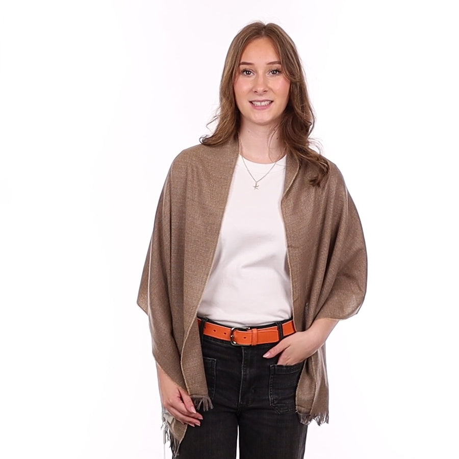 Brand New Scottish Two Tone Fawn Luxury Woven Cashmere Mini Wrap
