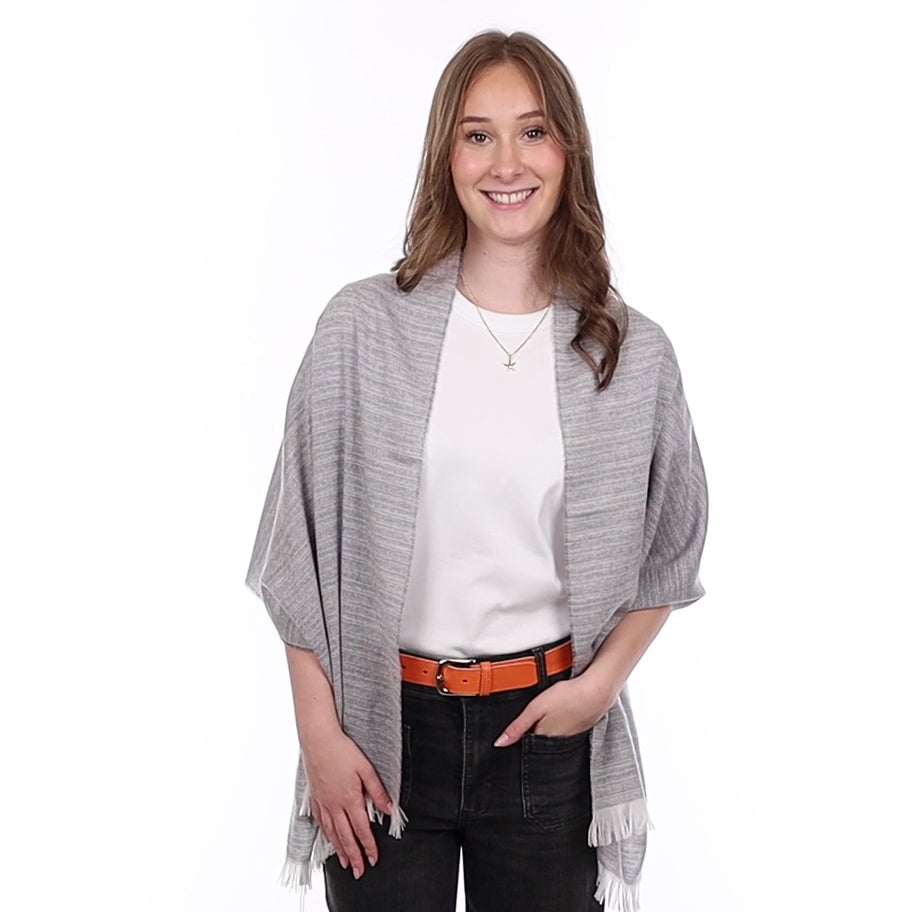 Brand New British Smoke Grey and Ivory Luxury Woven Cashmere Mini Wrap