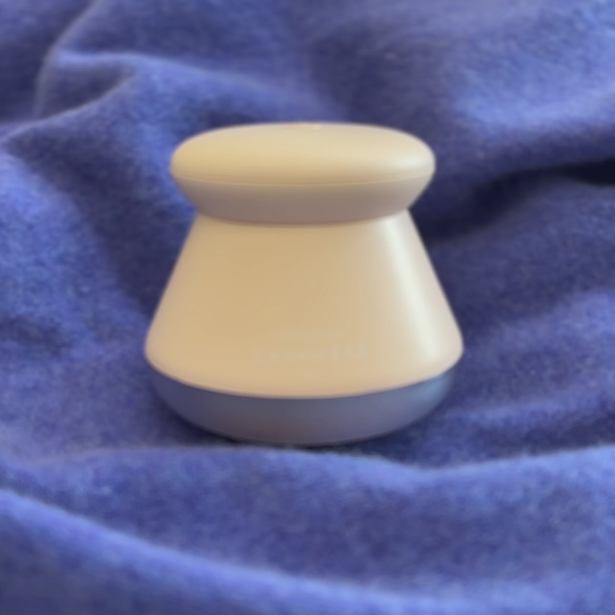 Rechargeable Fabric Shaver