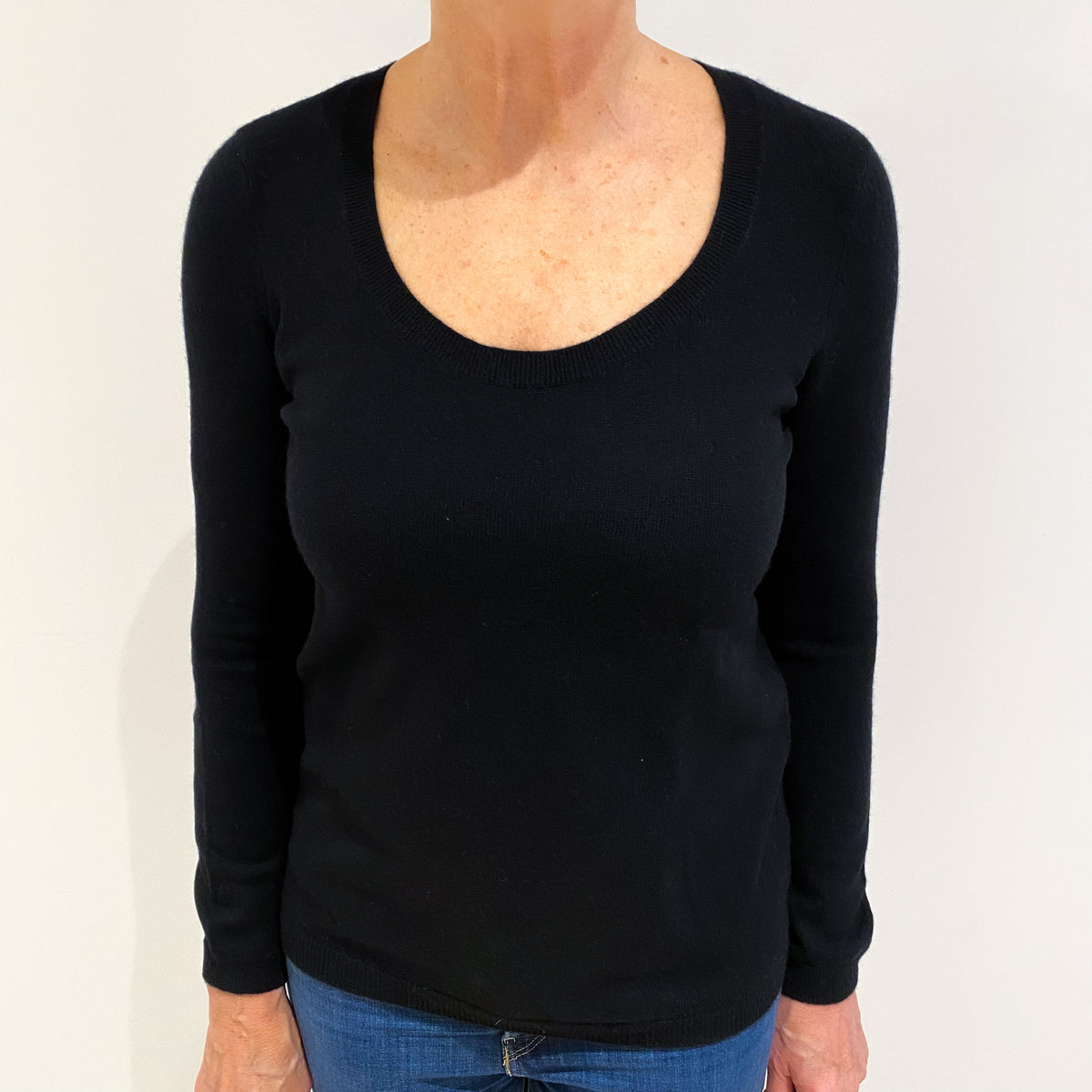 Black Cashmere Scoop Neck Jumper Medium