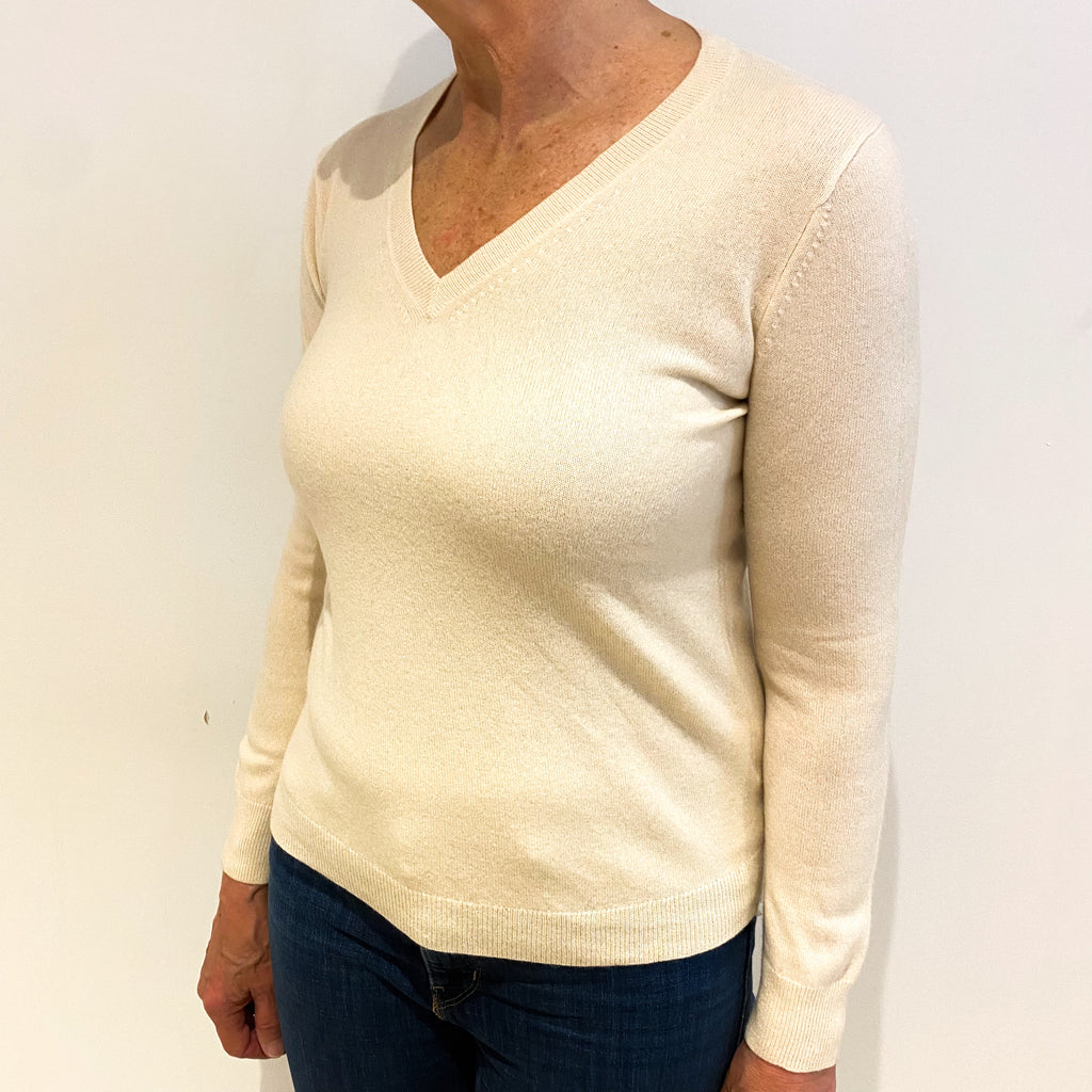 Vanilla Cream Cashmere V Neck Jumper Medium