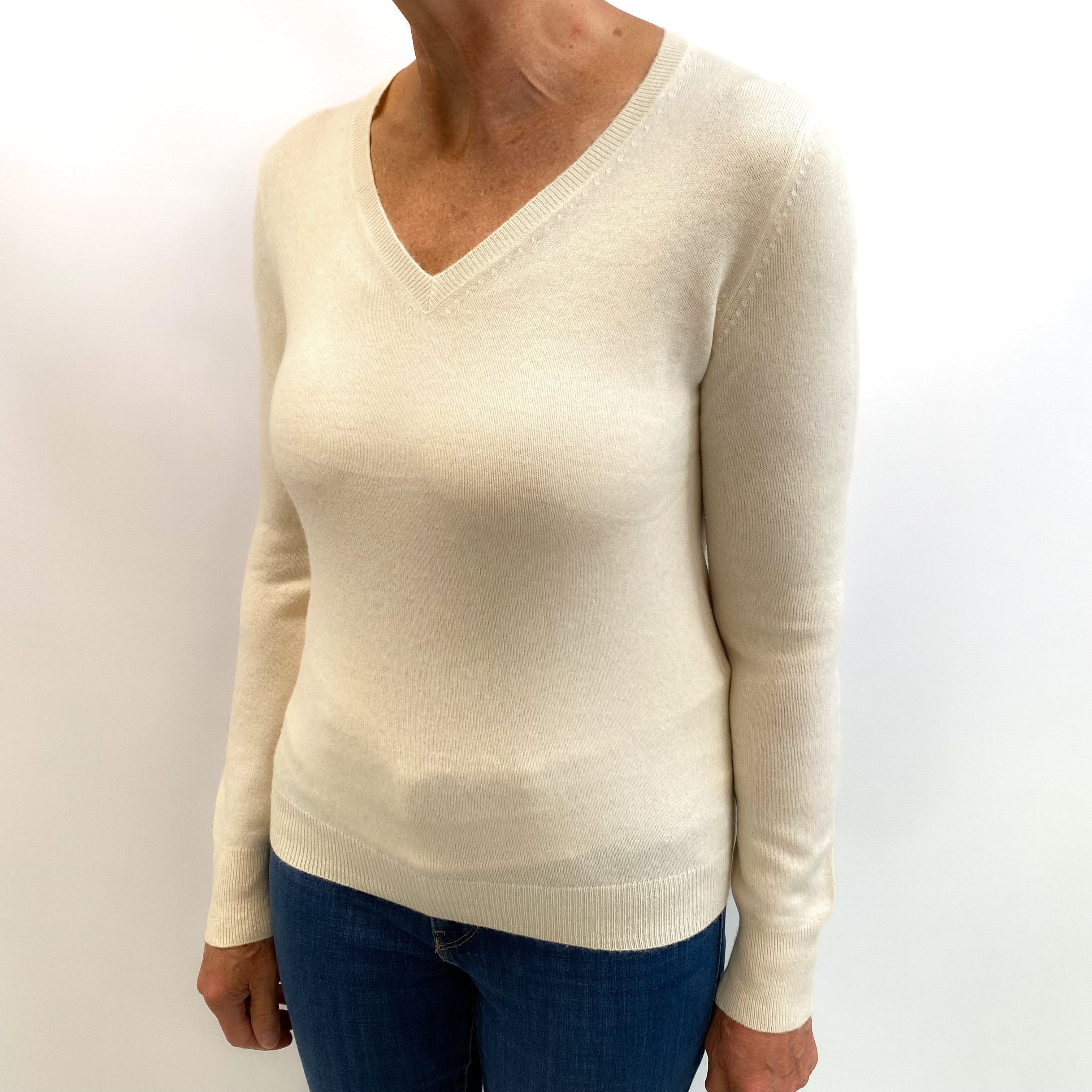 Vanilla Cream Cashmere V Neck Jumper Medium