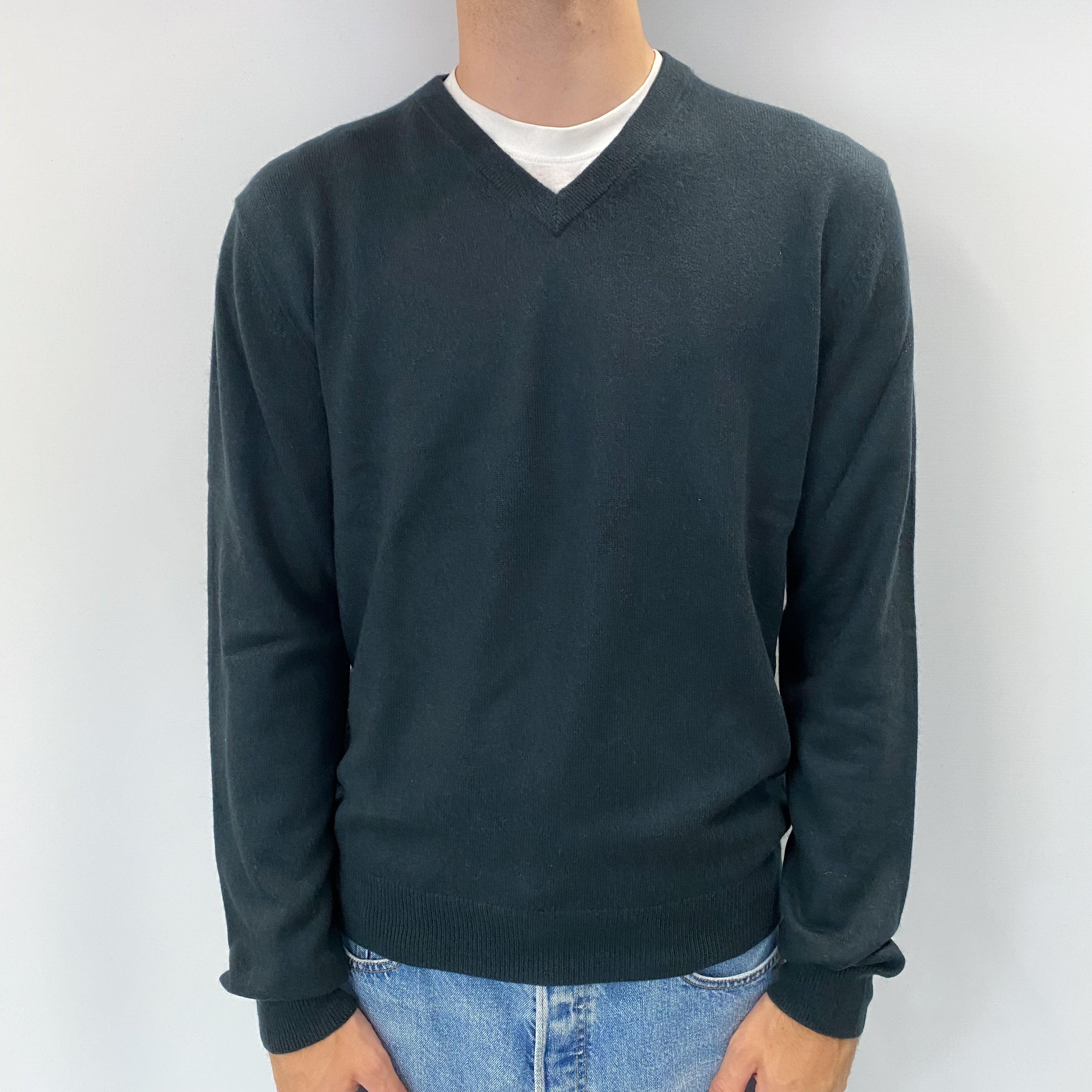 Men's Pine Green Cashmere V Neck Jumper Large