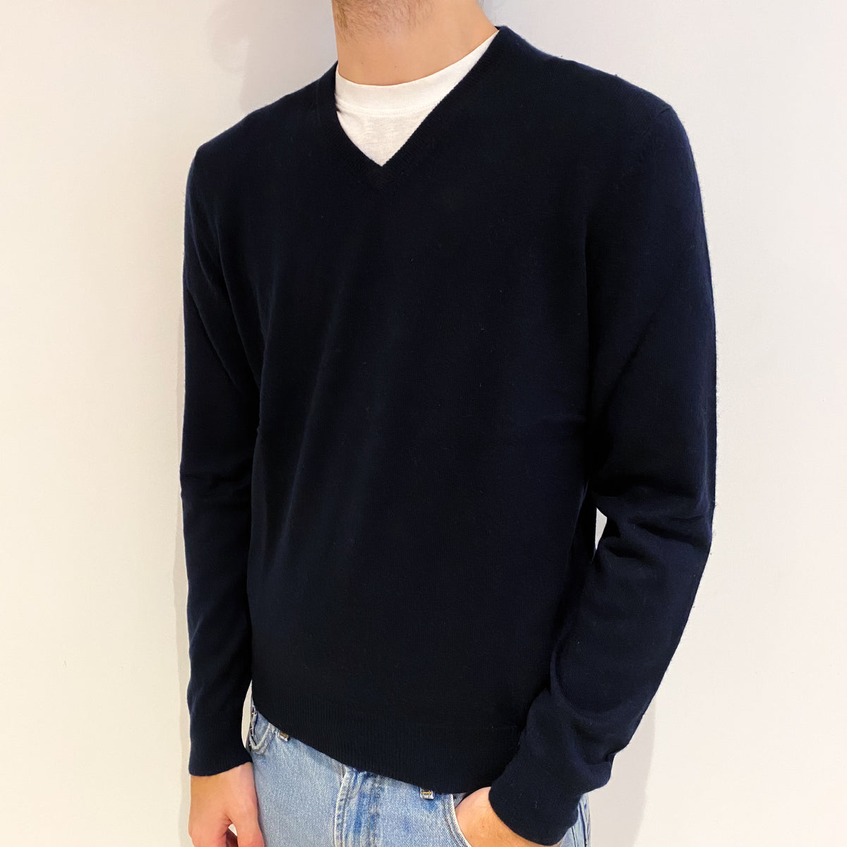 Men's Navy Cashmere V Neck Jumper Medium