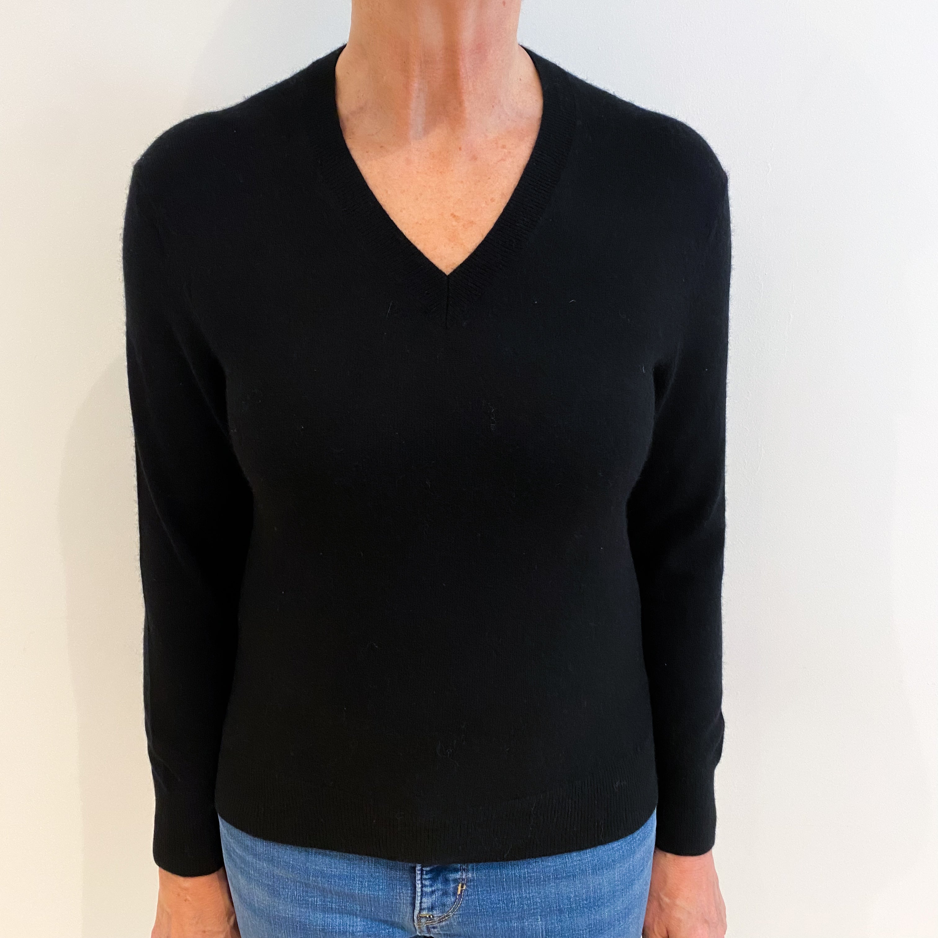 Black Cashmere V Neck Jumper Medium