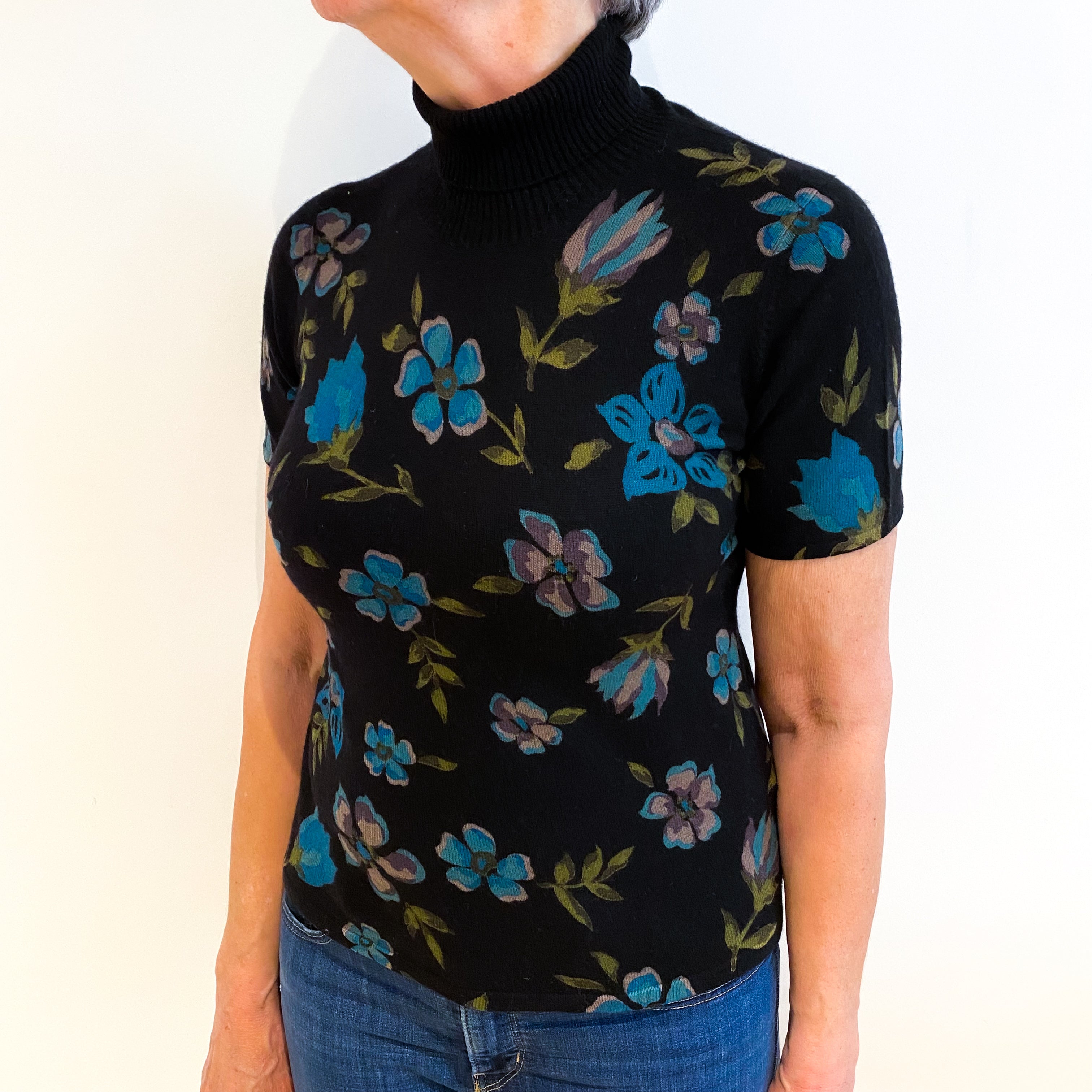 Black Floral Cashmere Polo Neck Short Sleeved Jumper Medium