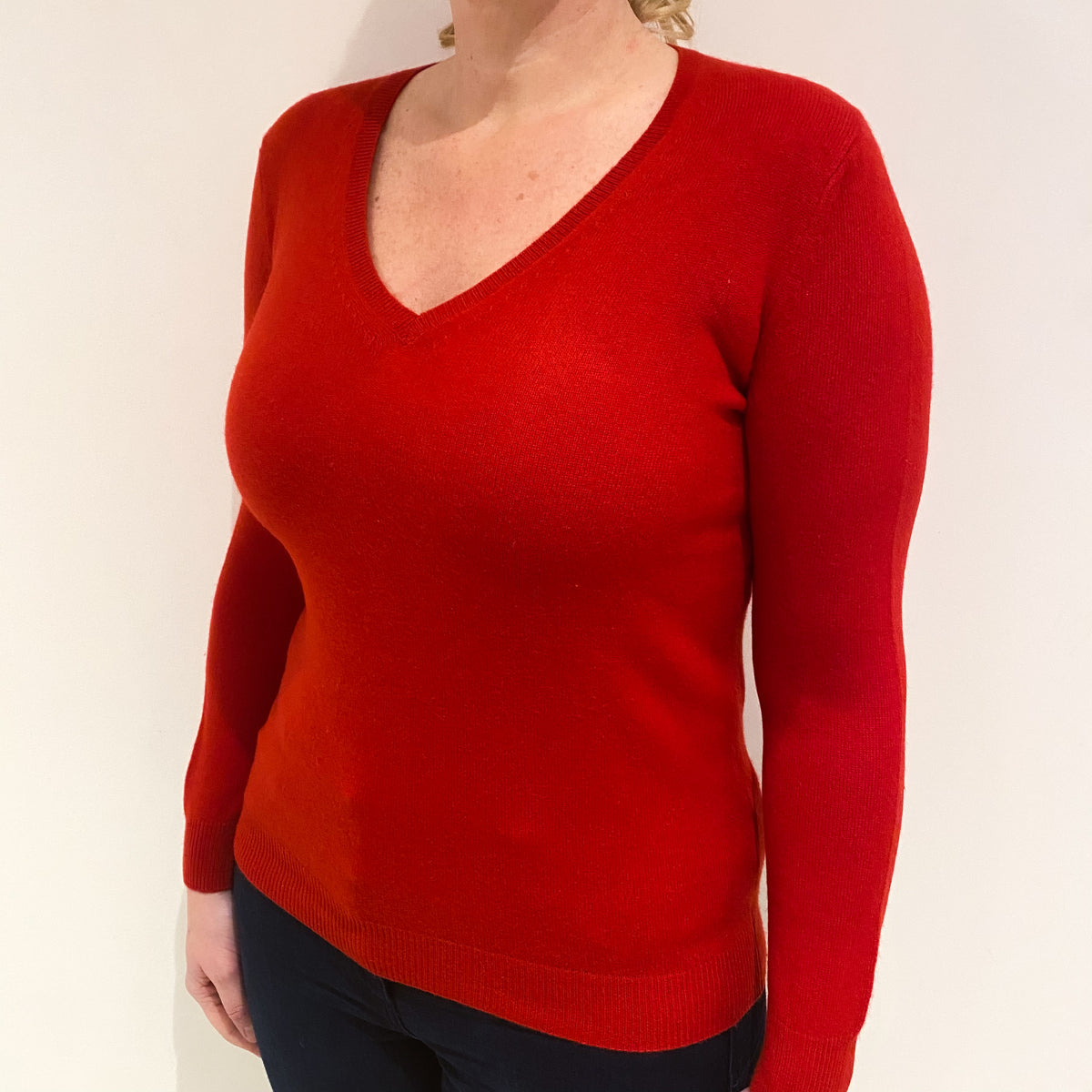 Scarlet Red Cashmere V Neck Jumper Large