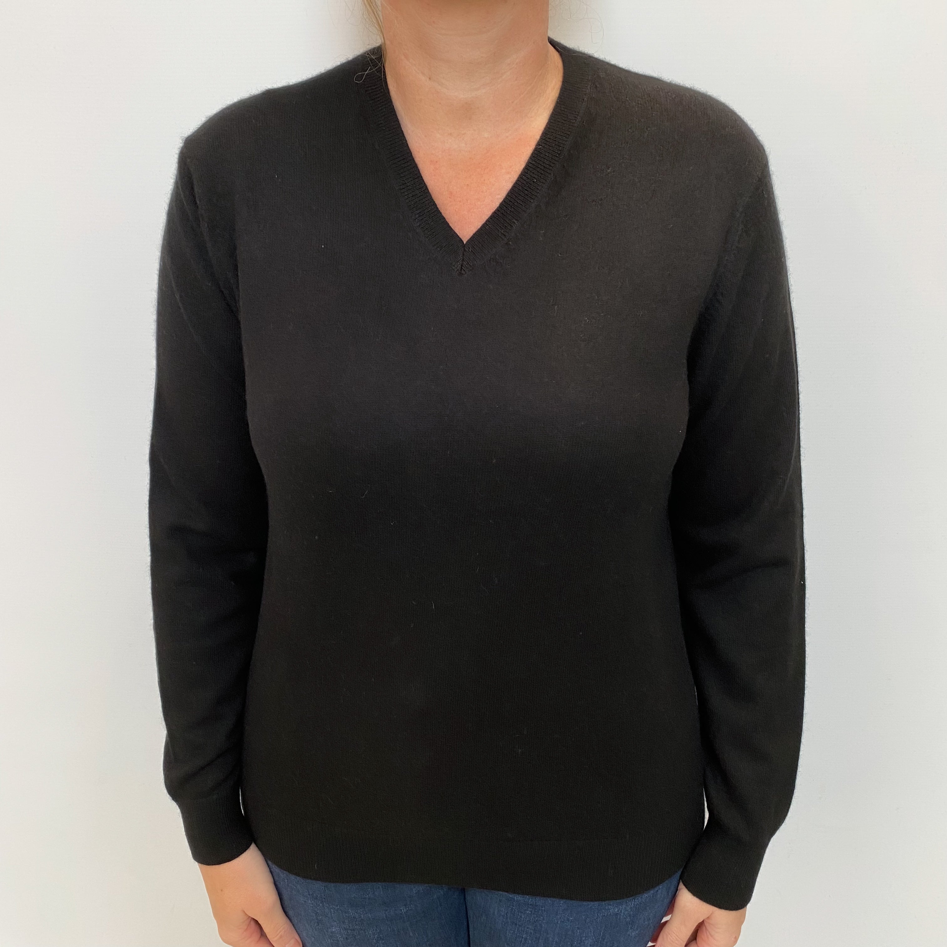 Black Cashmere V Neck Jumper Large