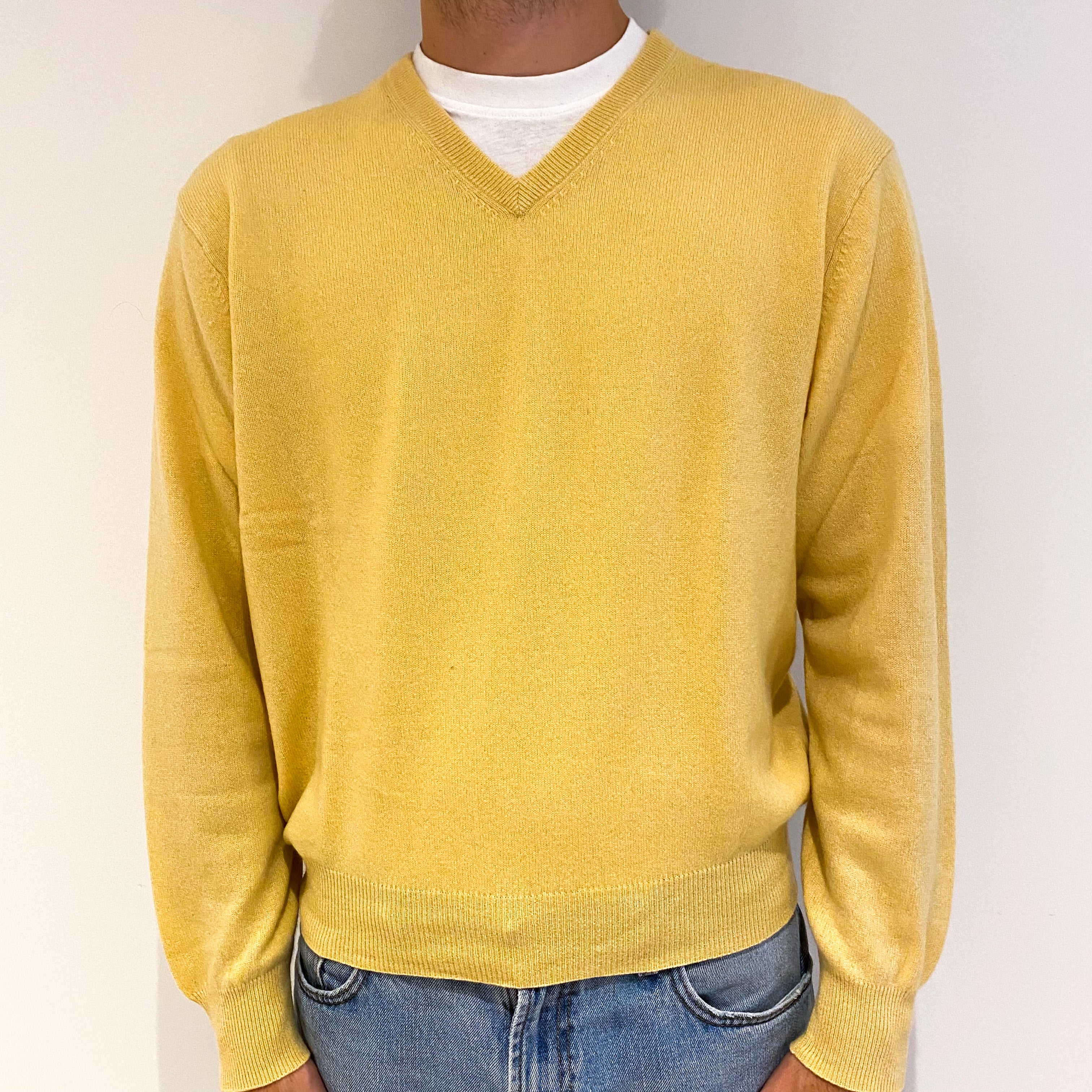 Men's Primrose Yellow Cashmere V-Neck Jumper Medium