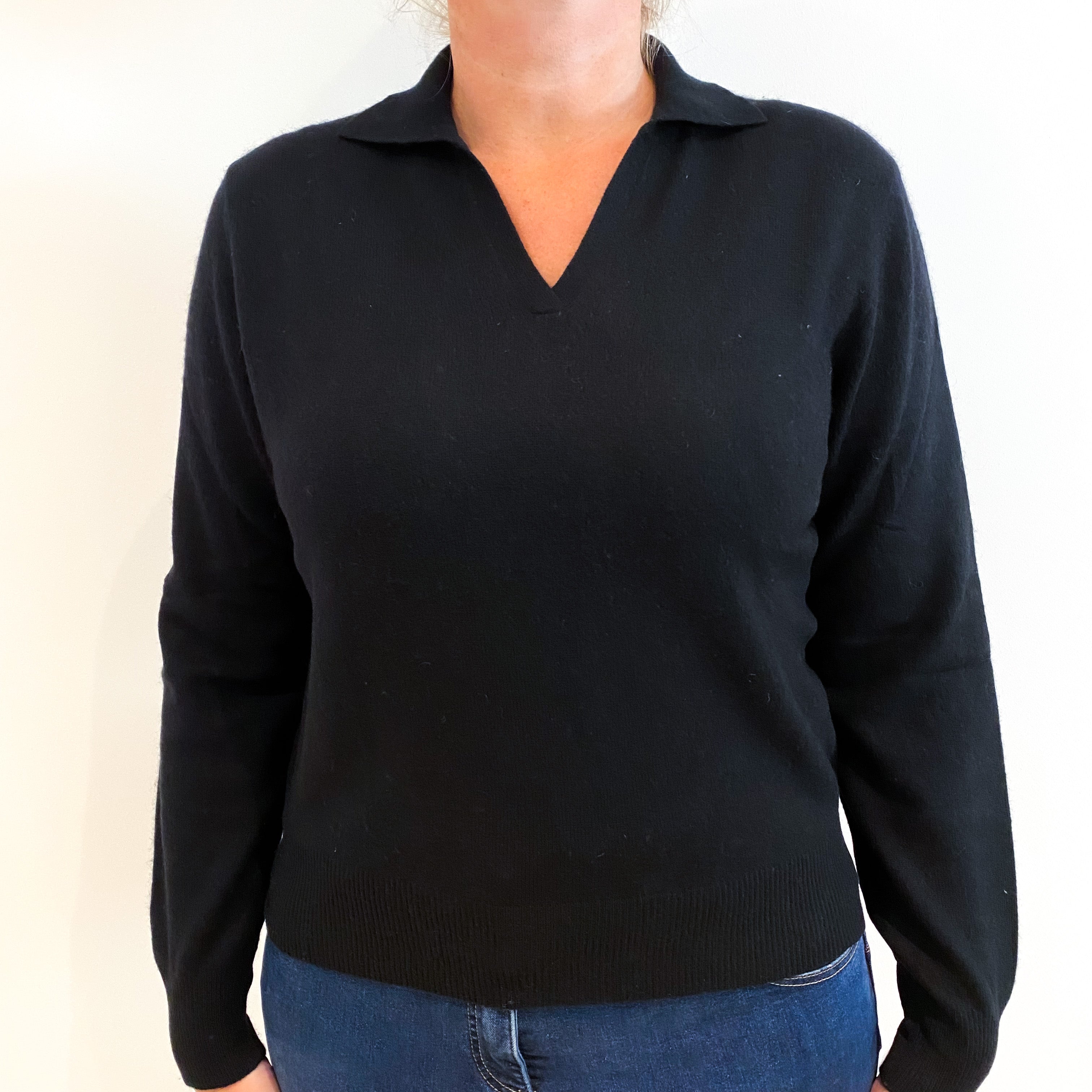 Black Collared Cashmere V-Neck Jumper Large