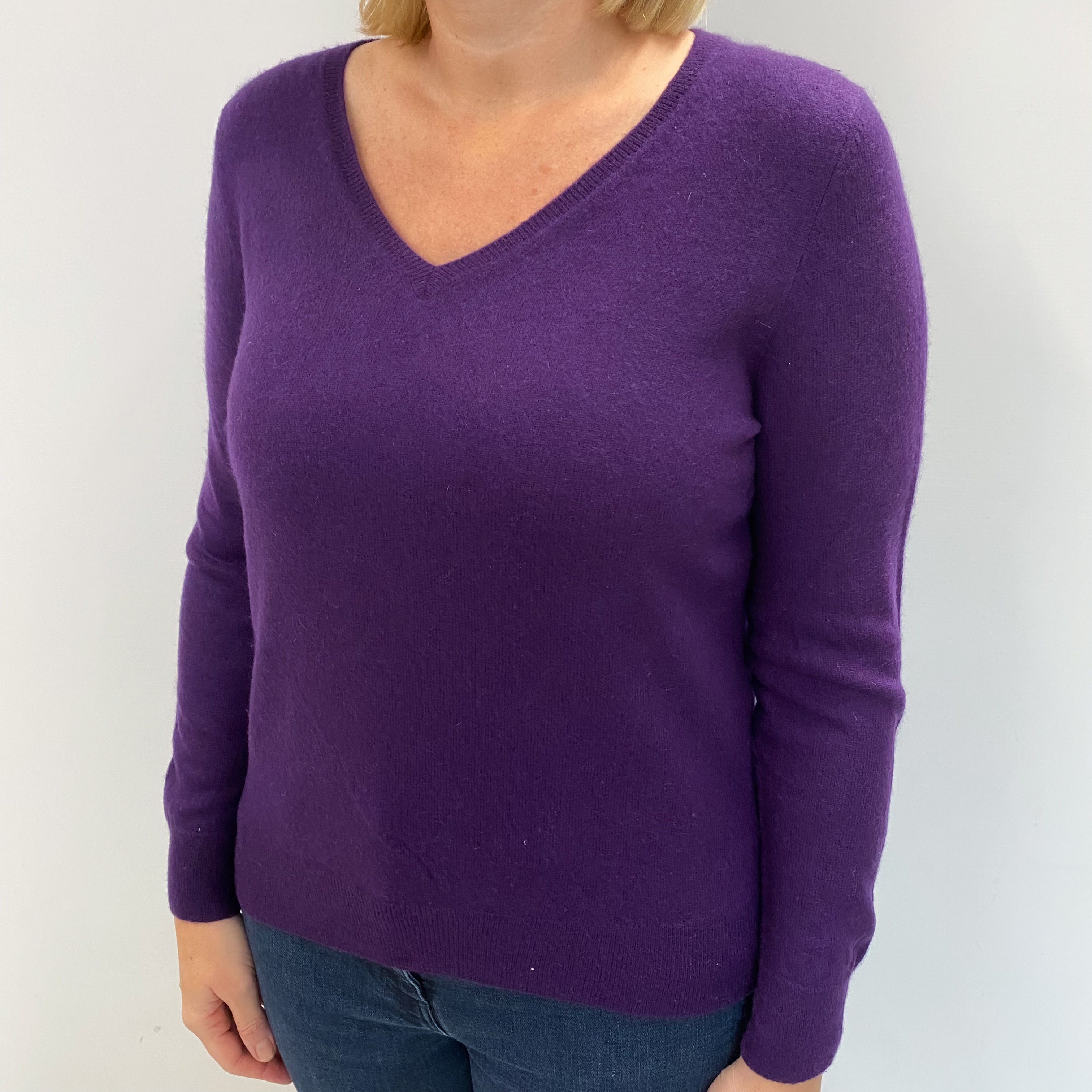 Grape Purple Cashmere V Neck Jumper Large