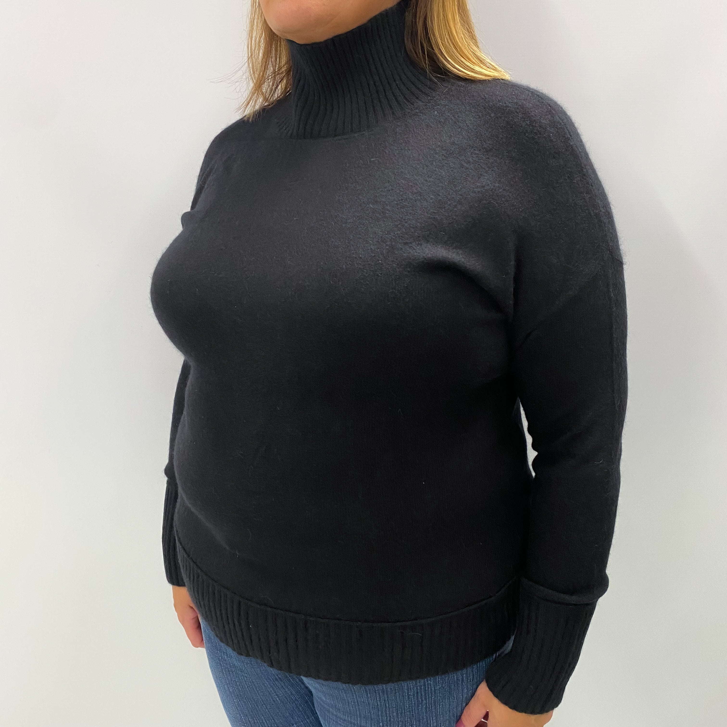 Black Cashmere Turtle Neck Jumper Extra Large