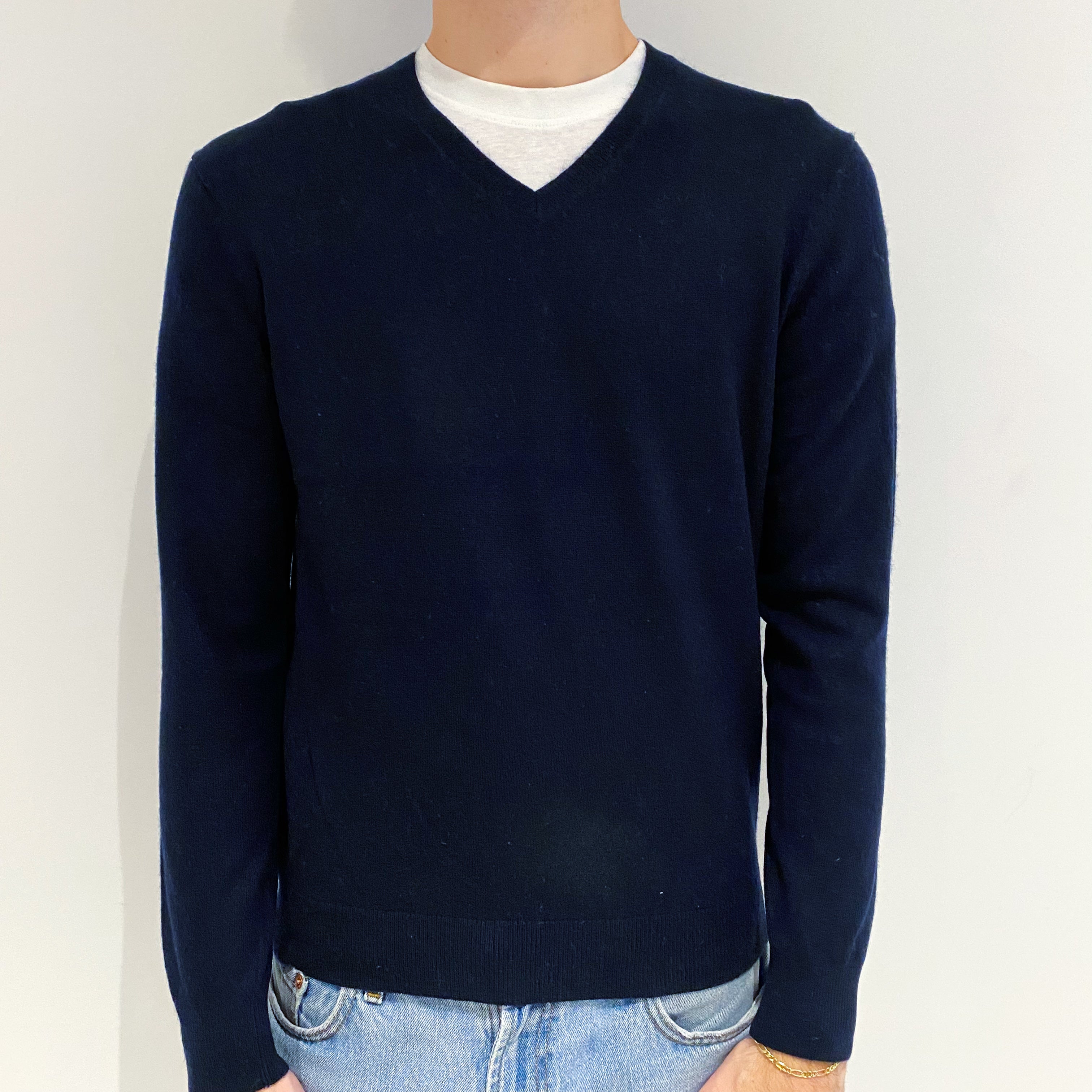 Men's Navy Blue Cashmere V-Neck Jumper Large