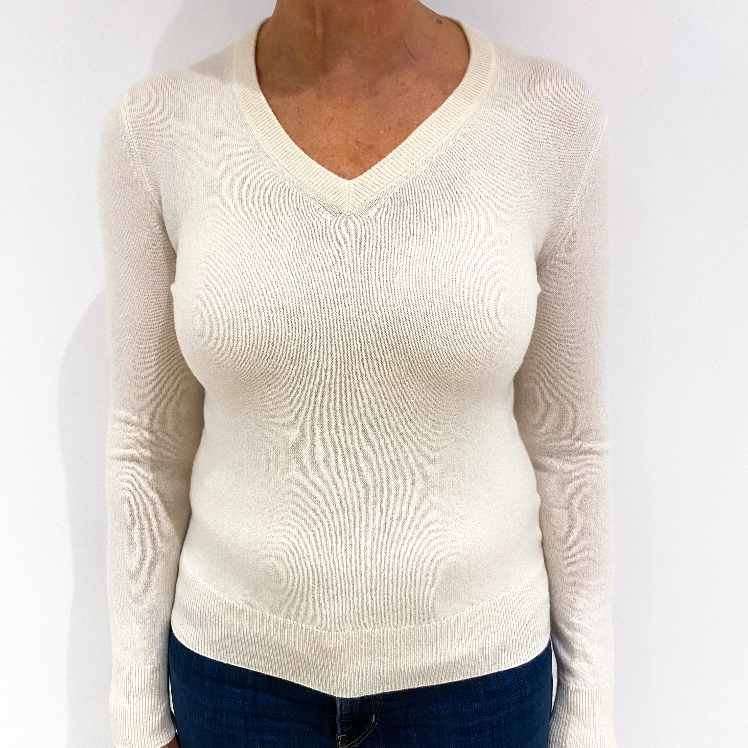 Cream Cashmere V-Neck Jumper Medium