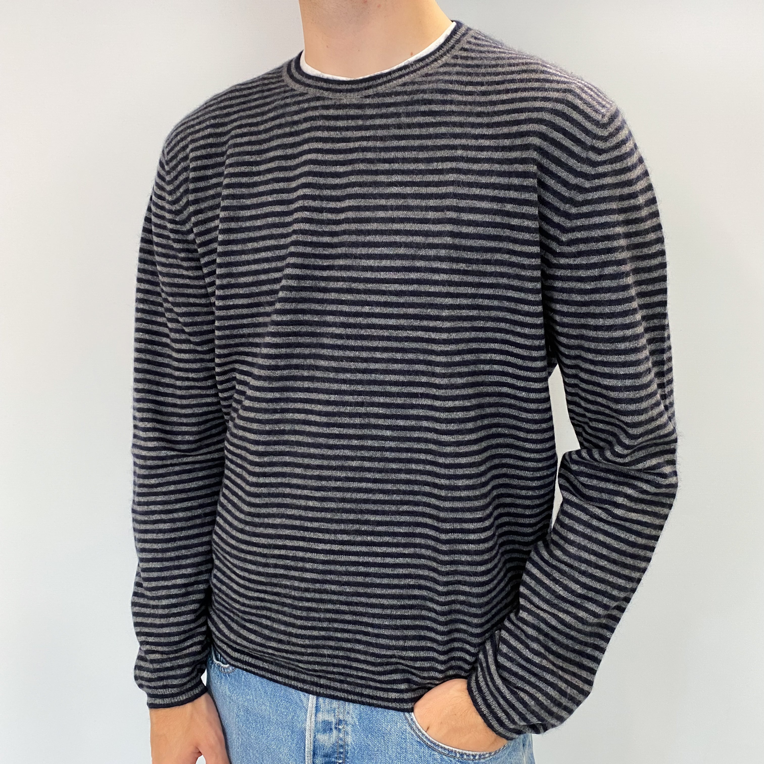 Men's Italian Navy Grey Striped Cashmere Crew Neck Jumper Large