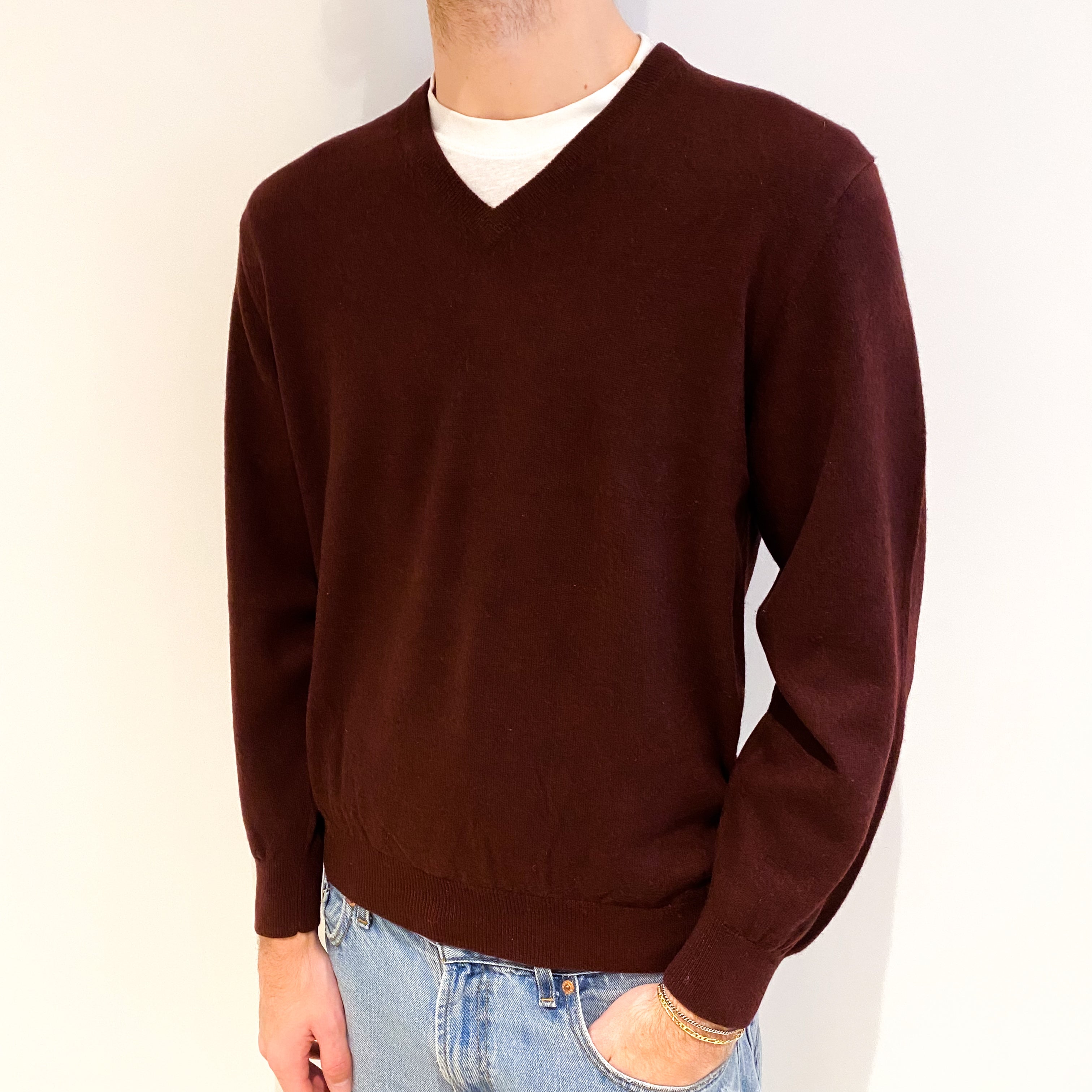 Men's Deep Burgundy Red Cashmere V Neck Jumper Large