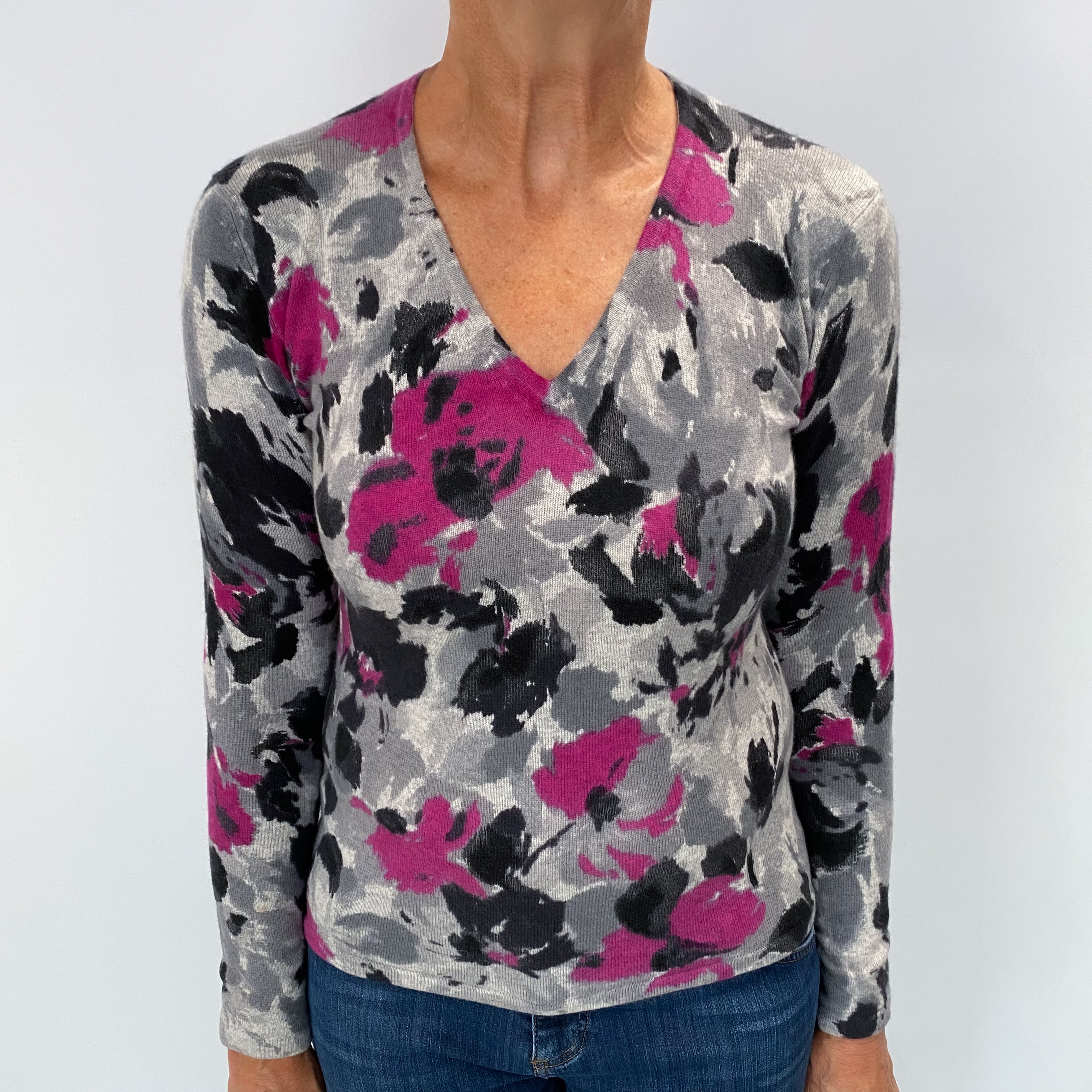 Grey Toned Floral Cashmere V Neck Jumper Medium
