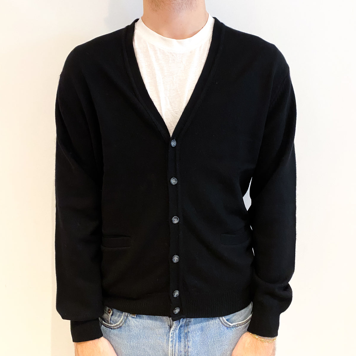 Men's Black Cashmere V Neck Cardigan Medium